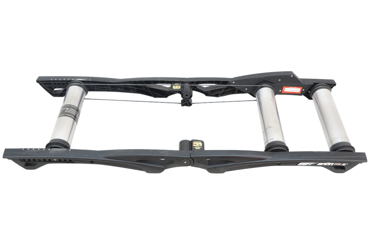 ELITE 「エリート」 ARION 3本ローラー / バイチャリ浦和ベース