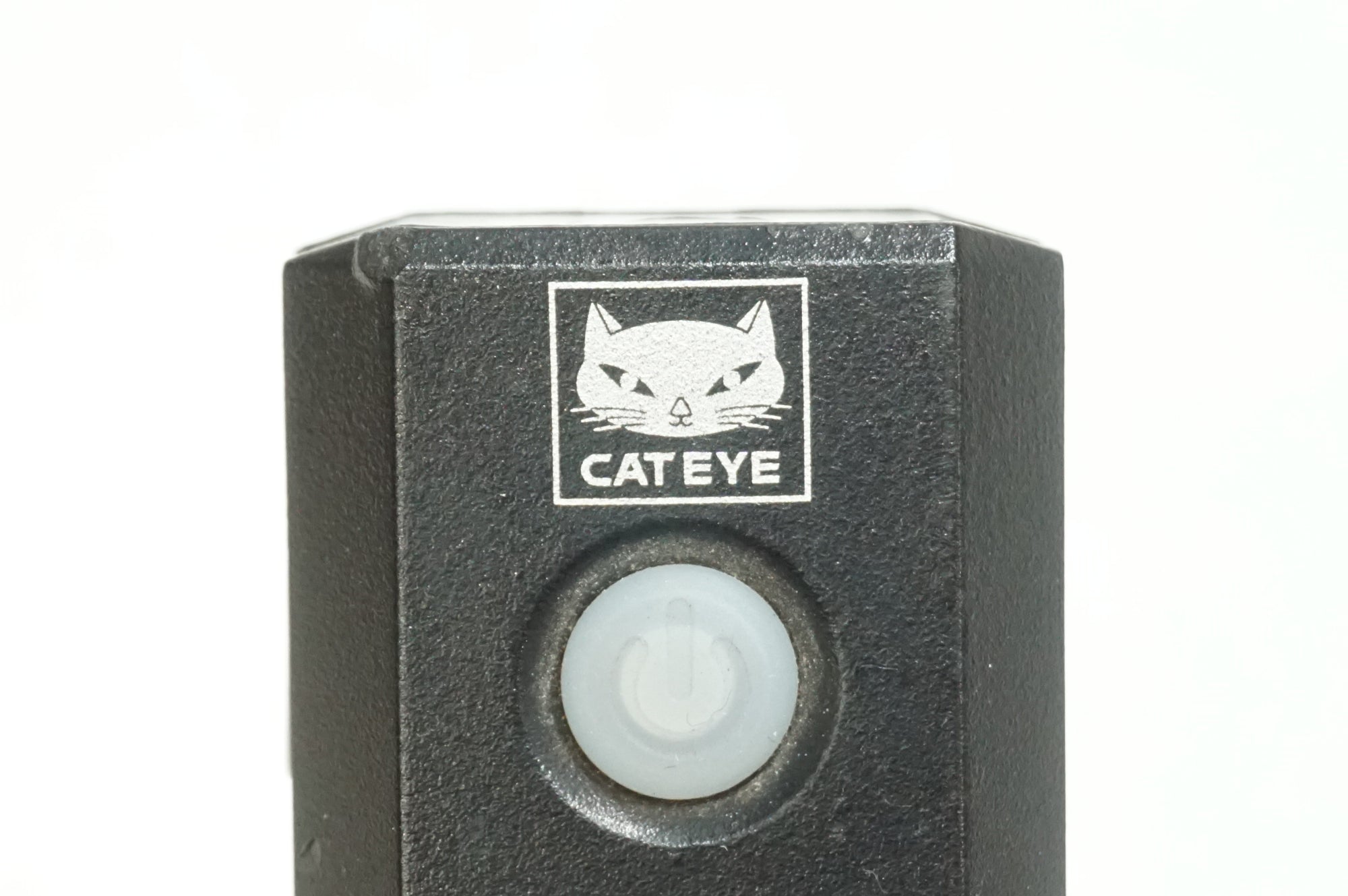 CATEYE 「キャットアイ」 AMPP300 フロントライト / 大宮店