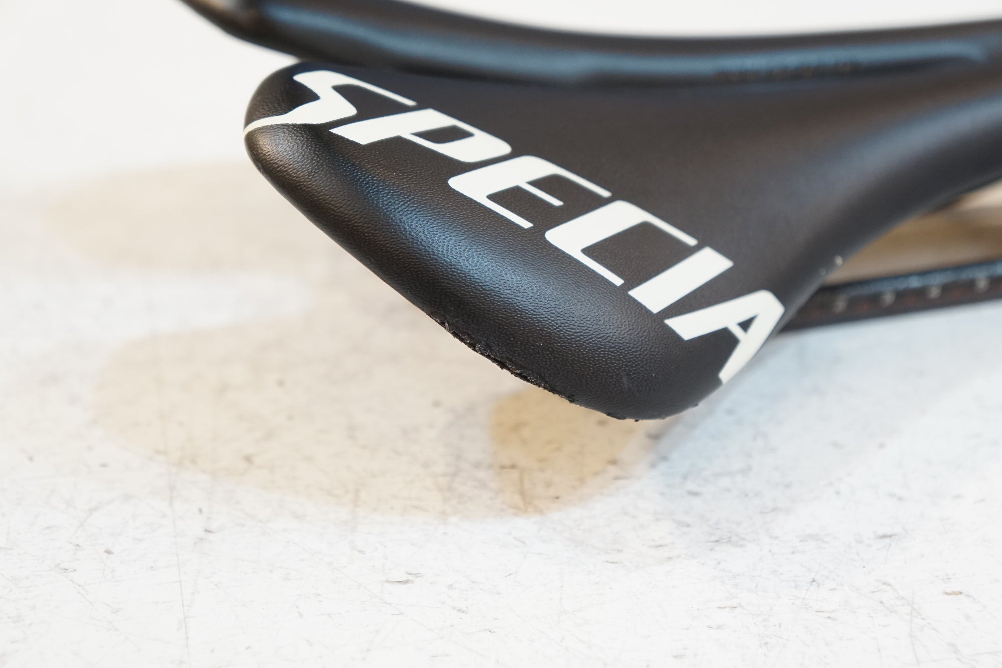 SPECIALIZED 「スペシャライズド」 ROMIN サドル / バイチャリ浦和ベース