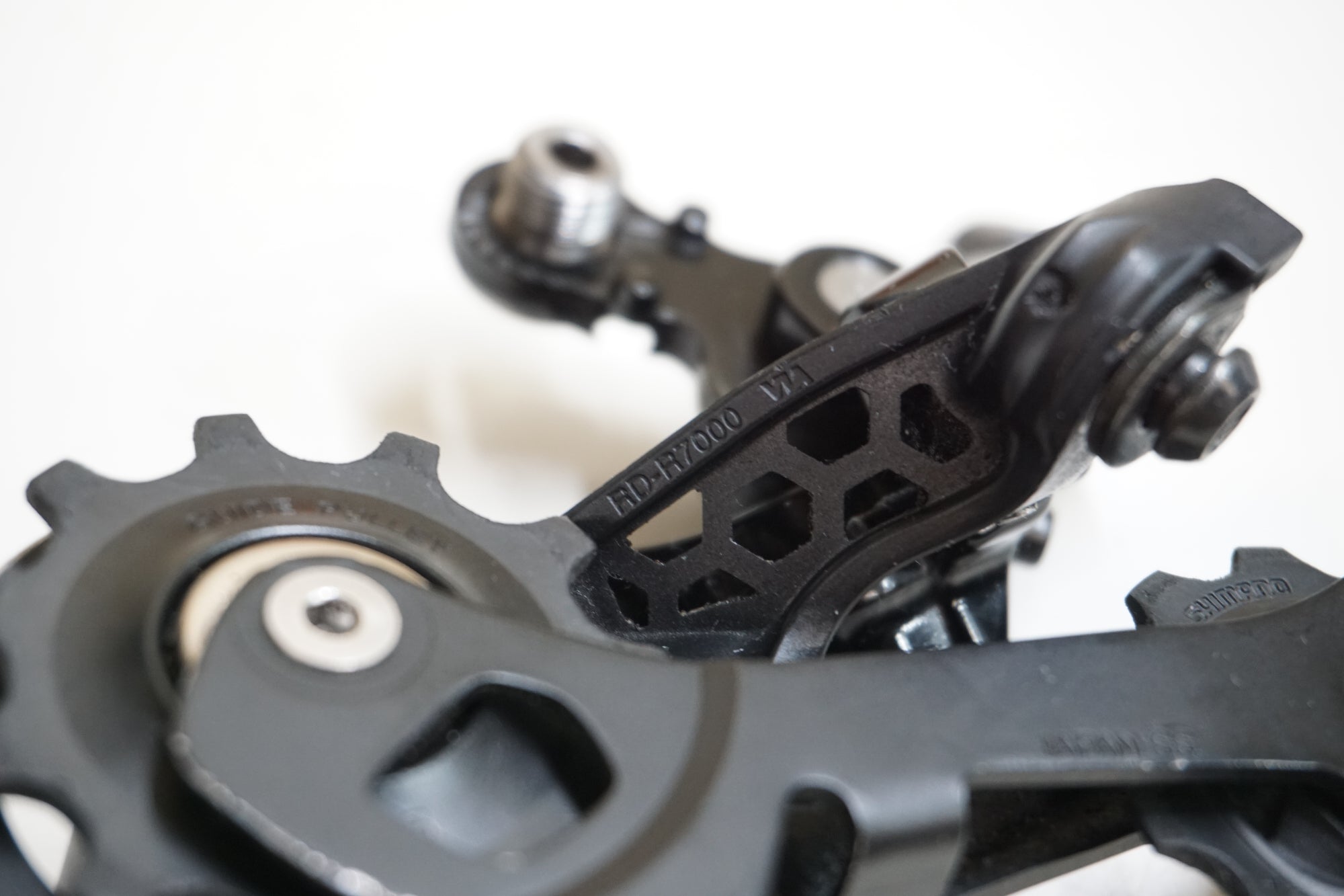 SHIMANO 「シマノ」 105 RD-R7000 リアディレイラー / 大宮店