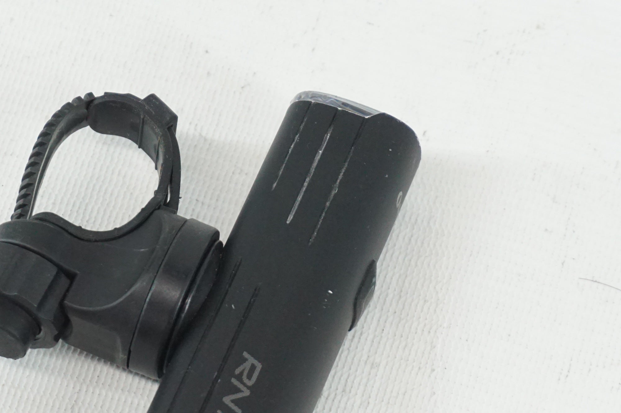 OLIGHT 「オーライト」 RN 1500 フロントライト / 阪急塚口店