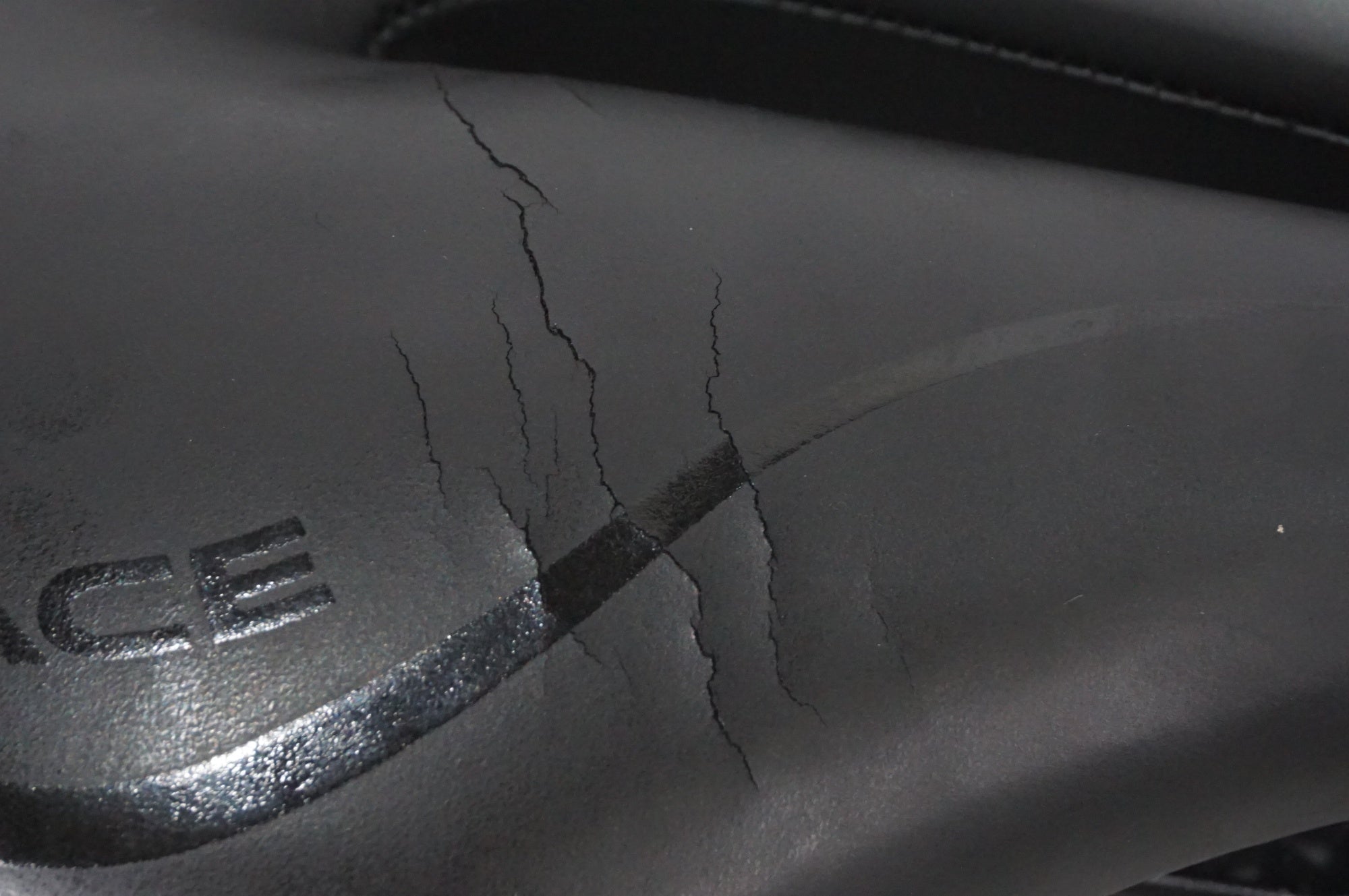 FELT 「フェルト」 FR30 2020年モデル ロードバイク / AKIBA店