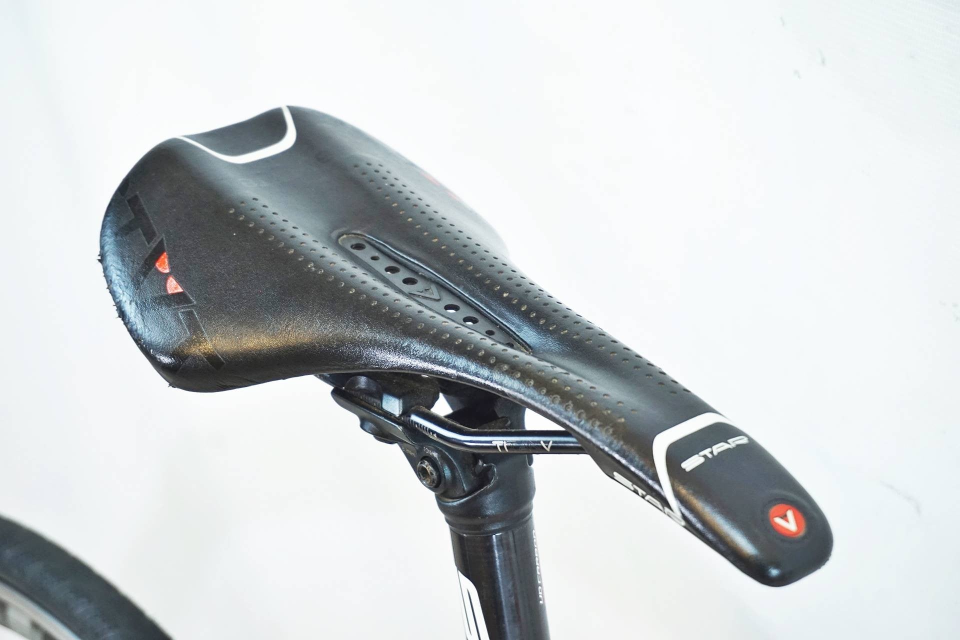 CARRERA 「カレラ」 VELENO TS 2016年モデル ロードバイク / 有明ガーデン店