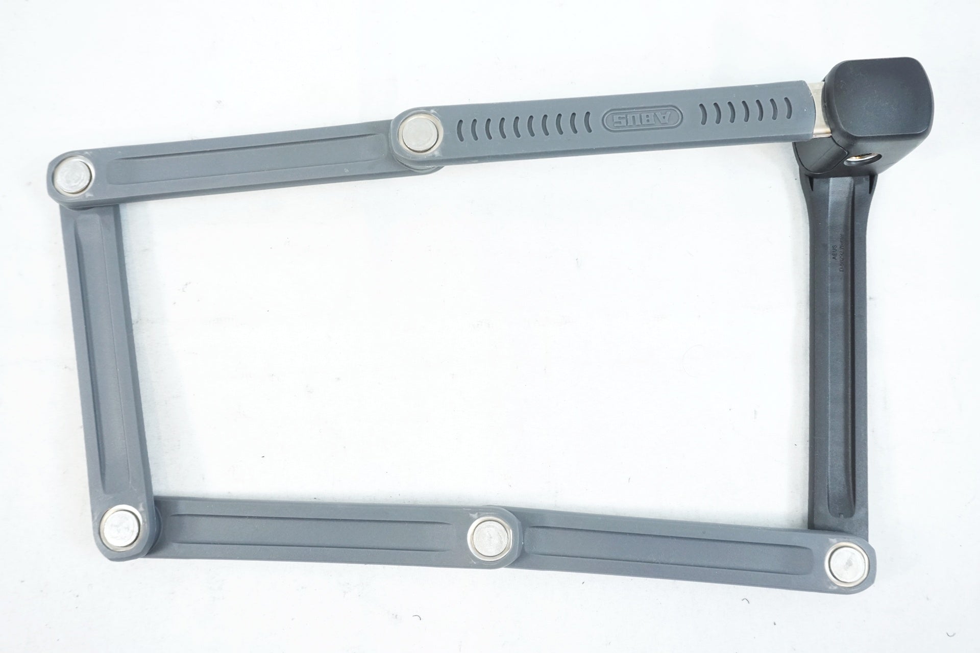 ABUS 「アブス」 BORDO 6055K LITE ロック / 有明ガーデン店