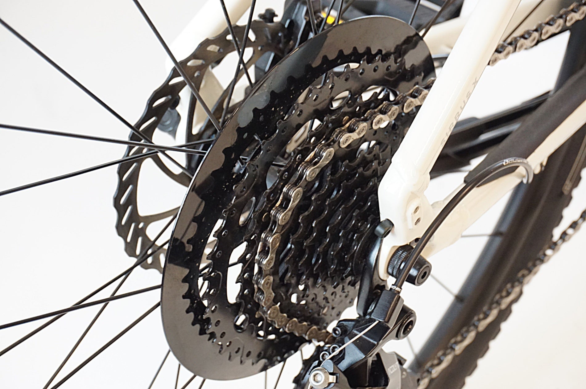 SPECIALIZED 「スペシャライズド」 SIRRUS X 2.0 2025年モデル クロスバイク / 浜松店