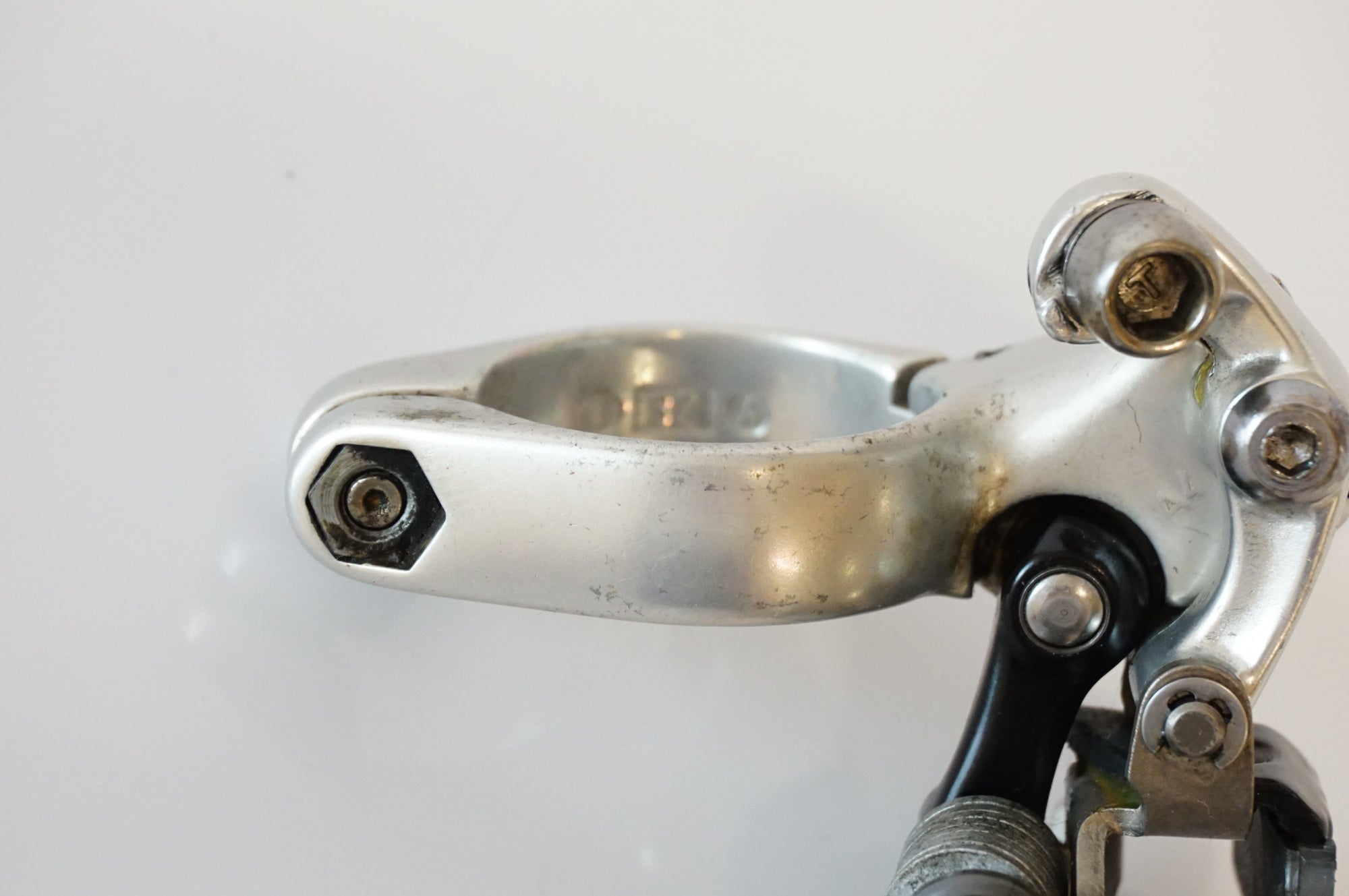 CAMPAGNOLO 「カンパニョーロ」 フロントディレイラー / 浜松店