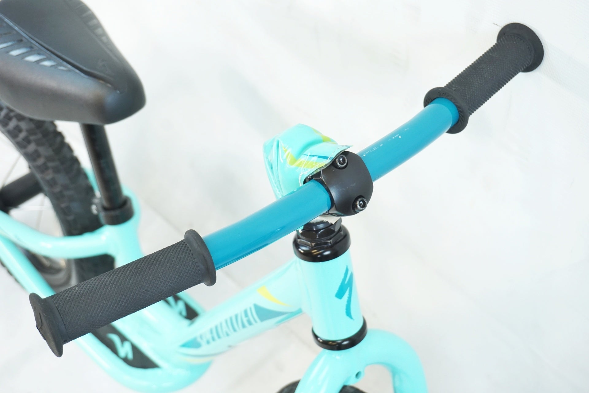 SPECIALIZED 「スペシャライズド」 HOTWALK 2016年モデル キッズバイク / 有明ガーデン店