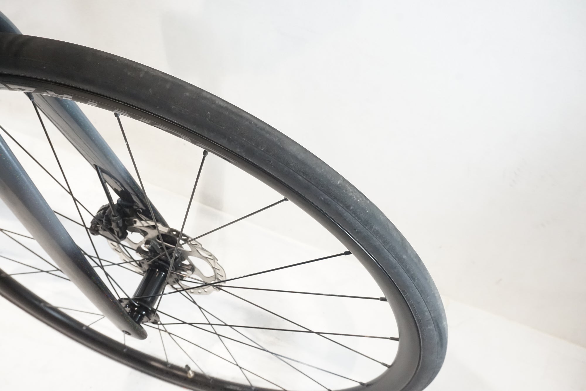 TREK 「トレック」 EMONDA ALR5 DISC 2024年モデル ロードバイク / 横浜戸塚店