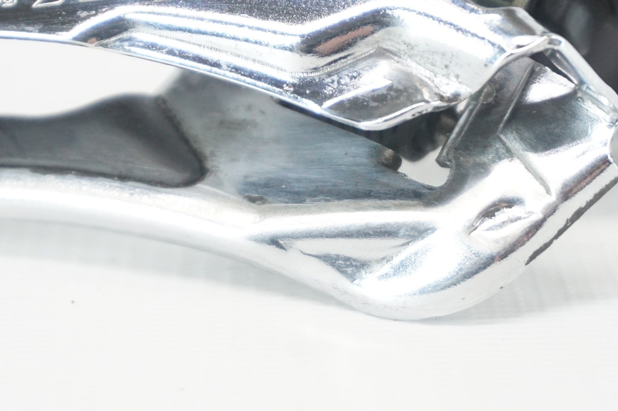 SHIMANO 「シマノ」 105 FD-R7000 フロントディレイラー / 阪急塚口店