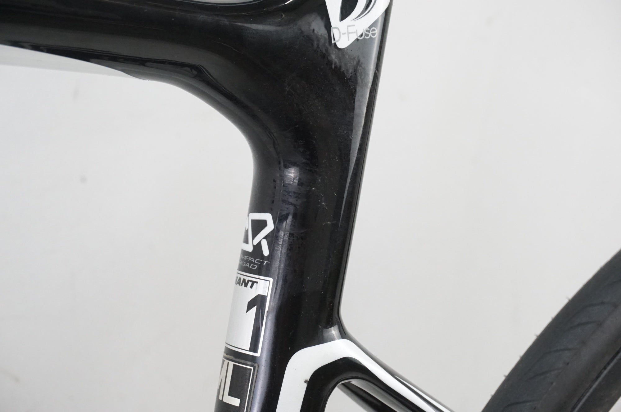 GIANT 「ジャイアント」 DEFY ADVANCED1 2016年モデル カスタム ロードバイク / 大宮店