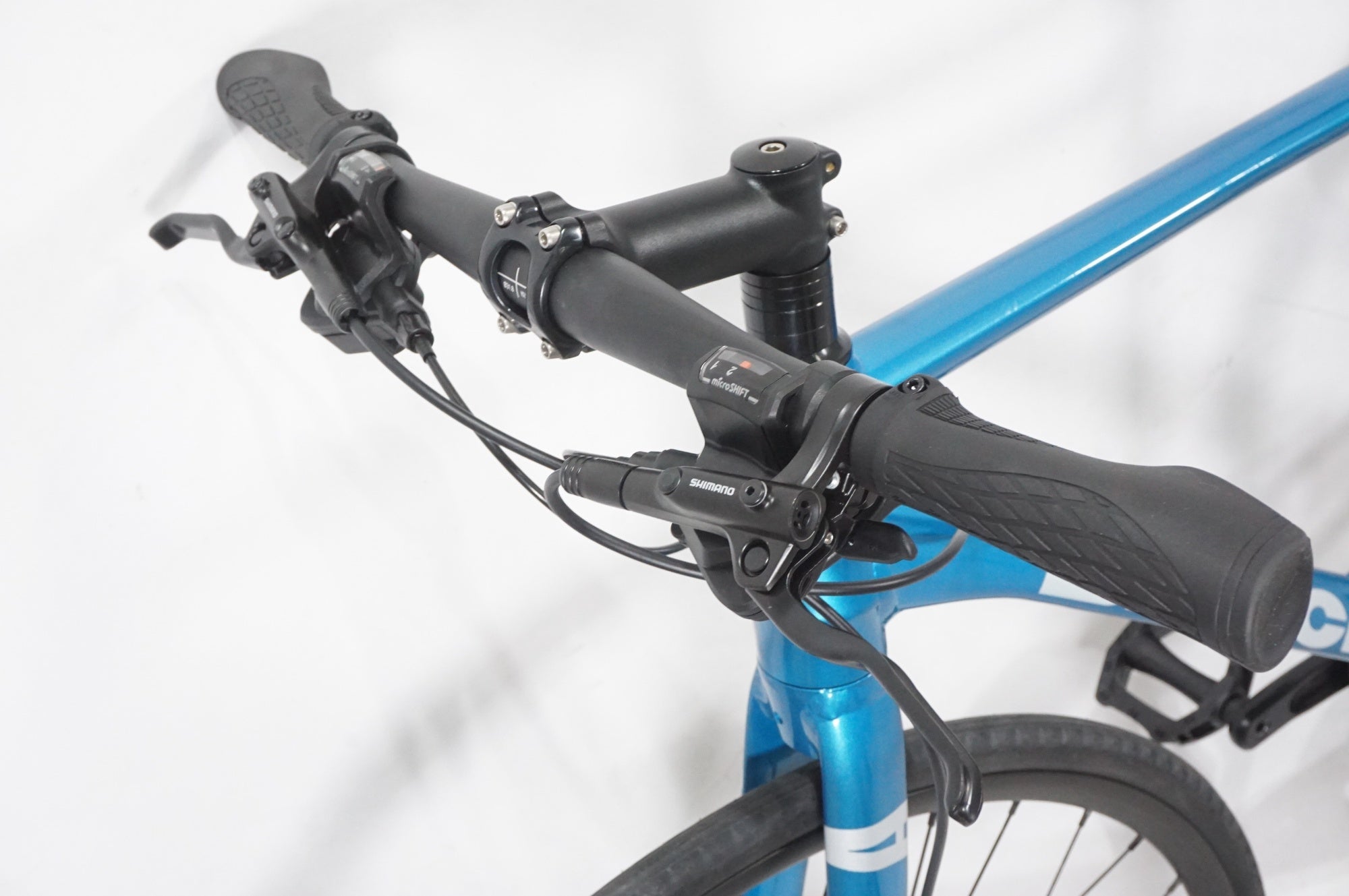 BIANCHI 「ビアンキ」 ROMA3 DISC 2022年モデル クロスバイク / AKIBA店