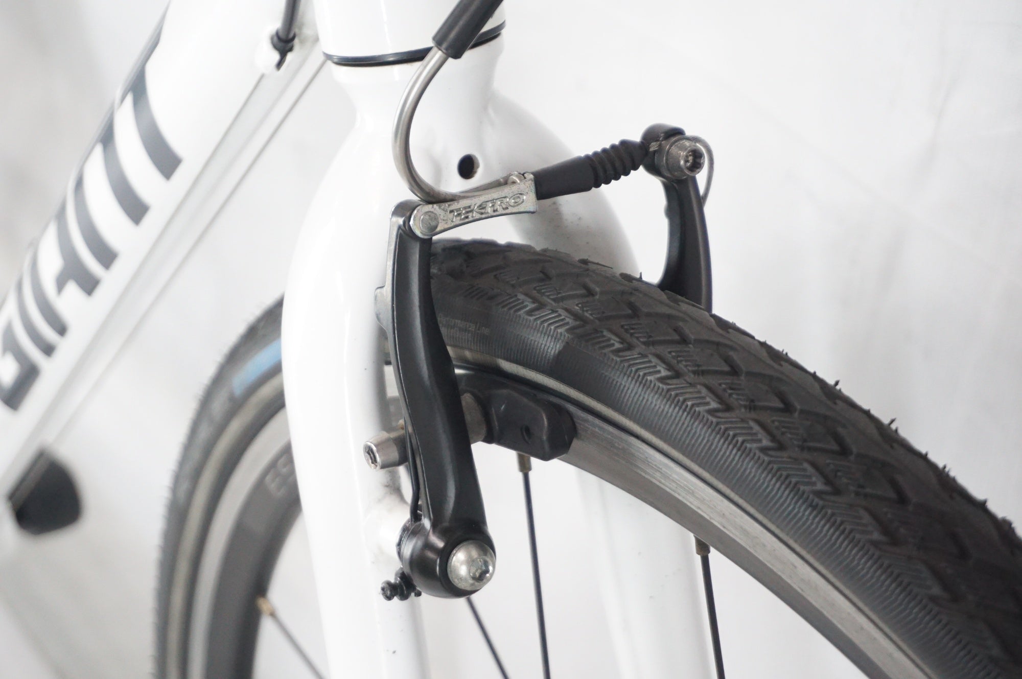 GIANT 「ジャイアント」 ESCAPE R DROP 2022年モデル ロードバイク / 阪急塚口店