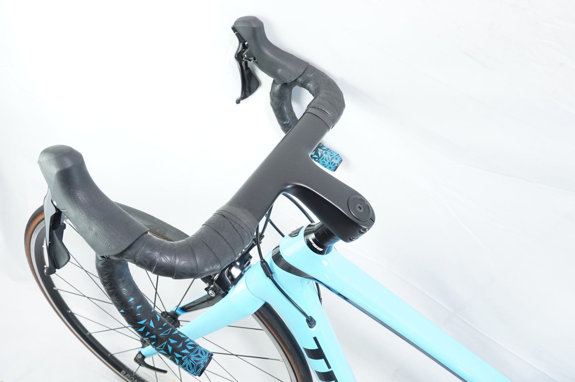 TREK 「トレック」 EMONDA SL5 2019年モデル ロードバイク / 中目黒店