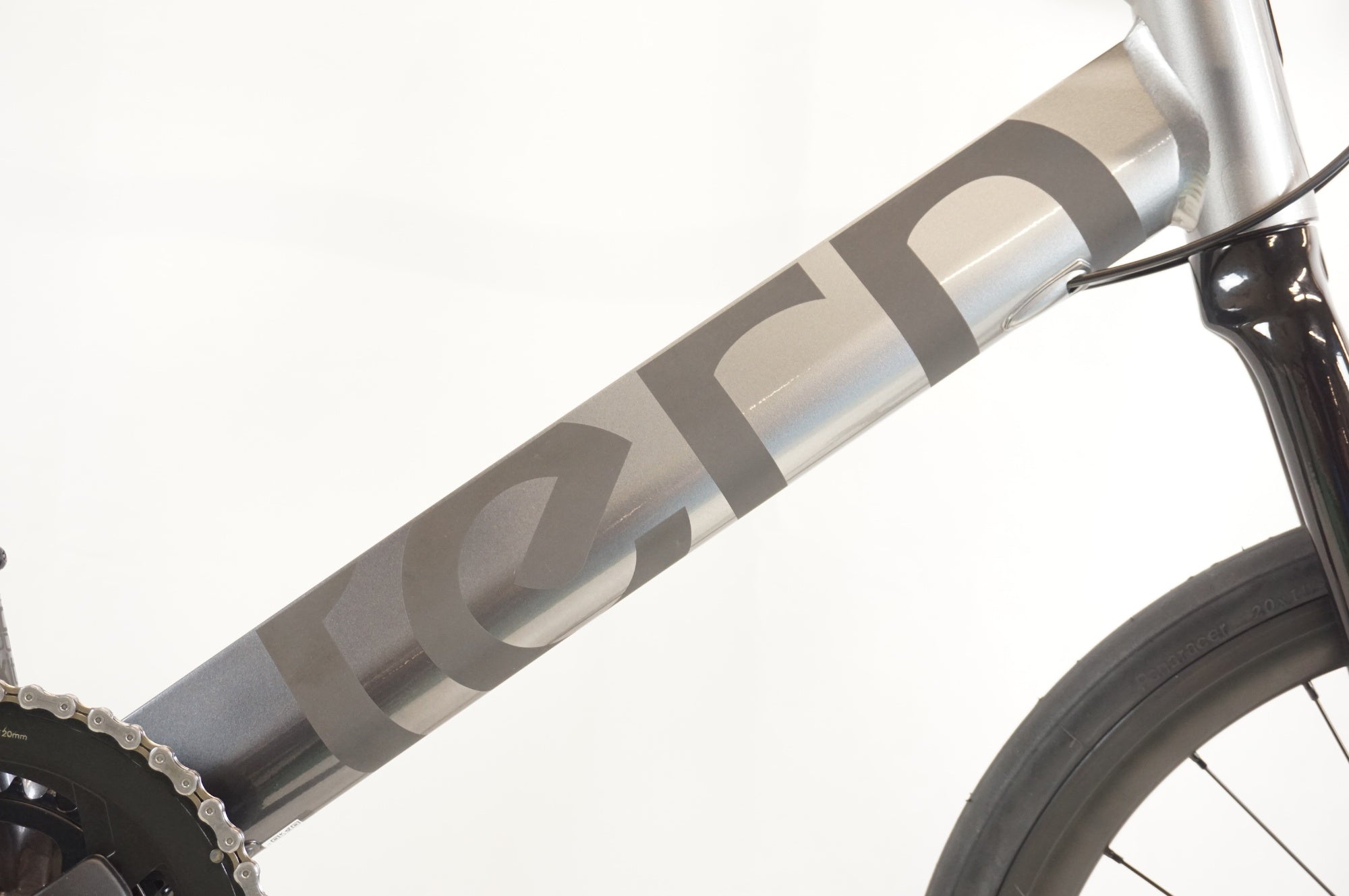 TERN 「ターン」 SURGE カスタム 2024年モデル 20インチ ミニベロ / 宇都宮店