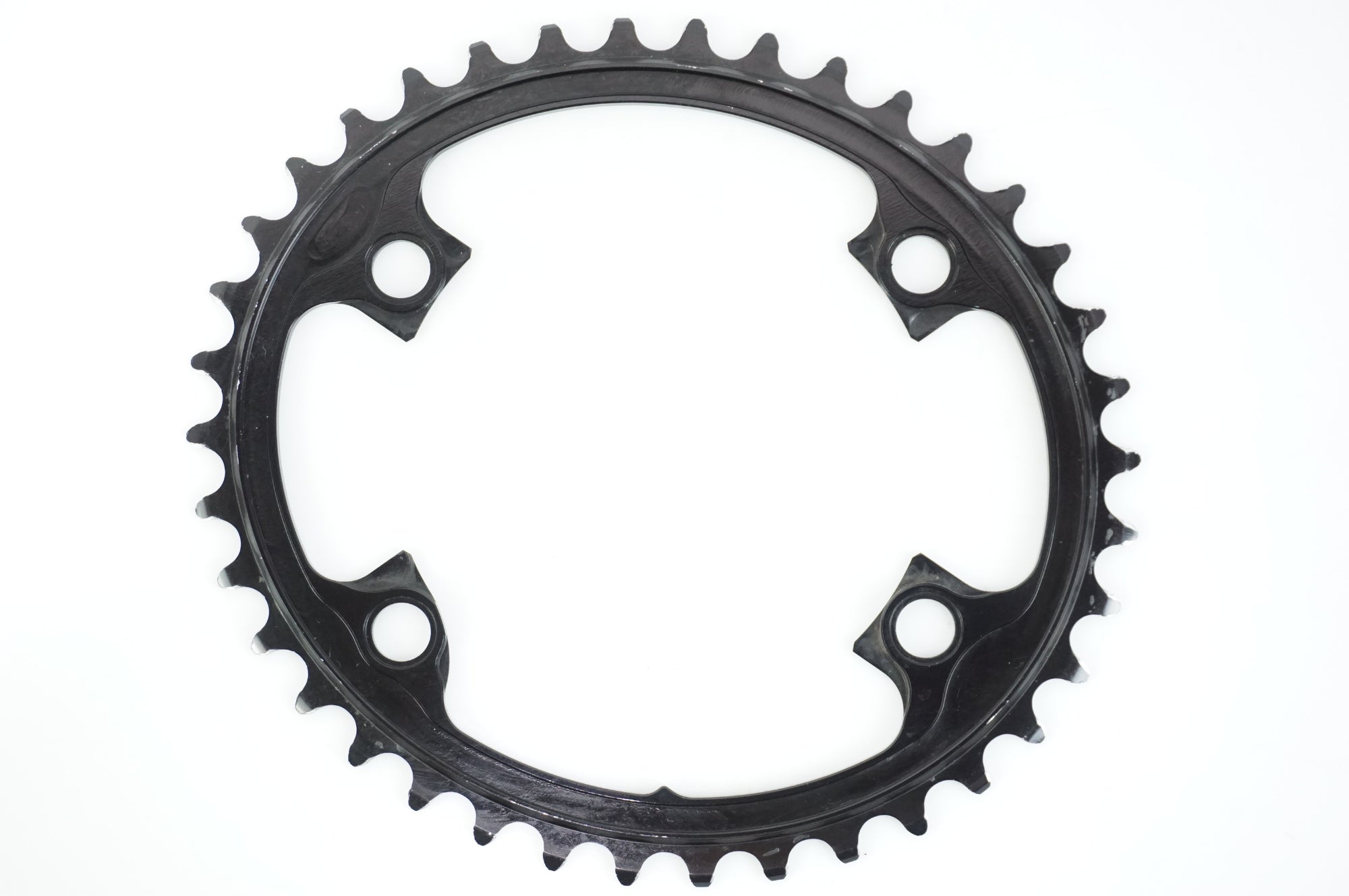 ABSOLUTE BLACK 「アブソリュートブラック」 OVAL 38T インナーチェーンリング / 中目黒店