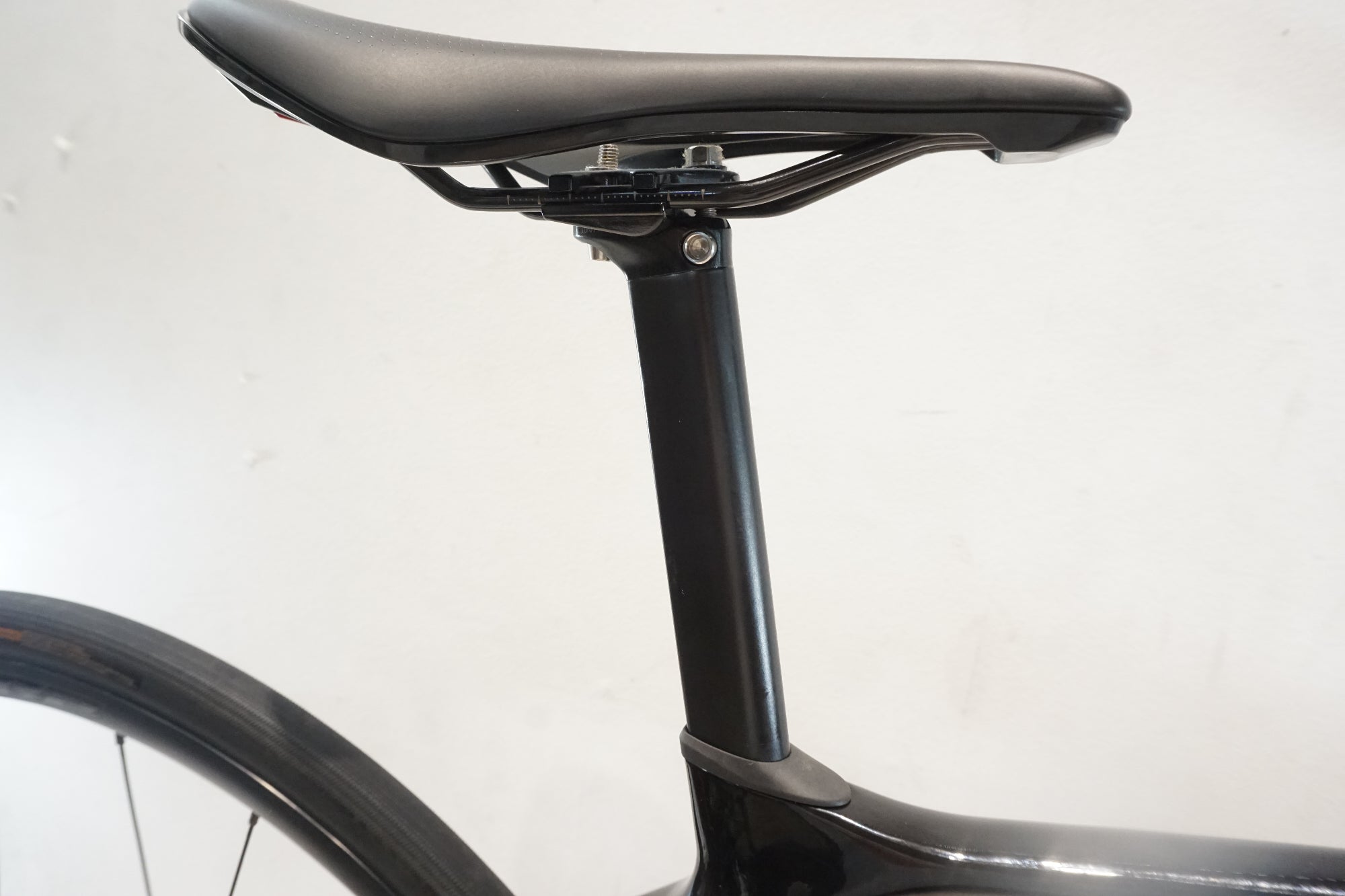 GIANT 「ジャイアント」 TCR ADVANCED 2 DISC KOM 2023年モデル ロードバイク / 横浜戸塚店