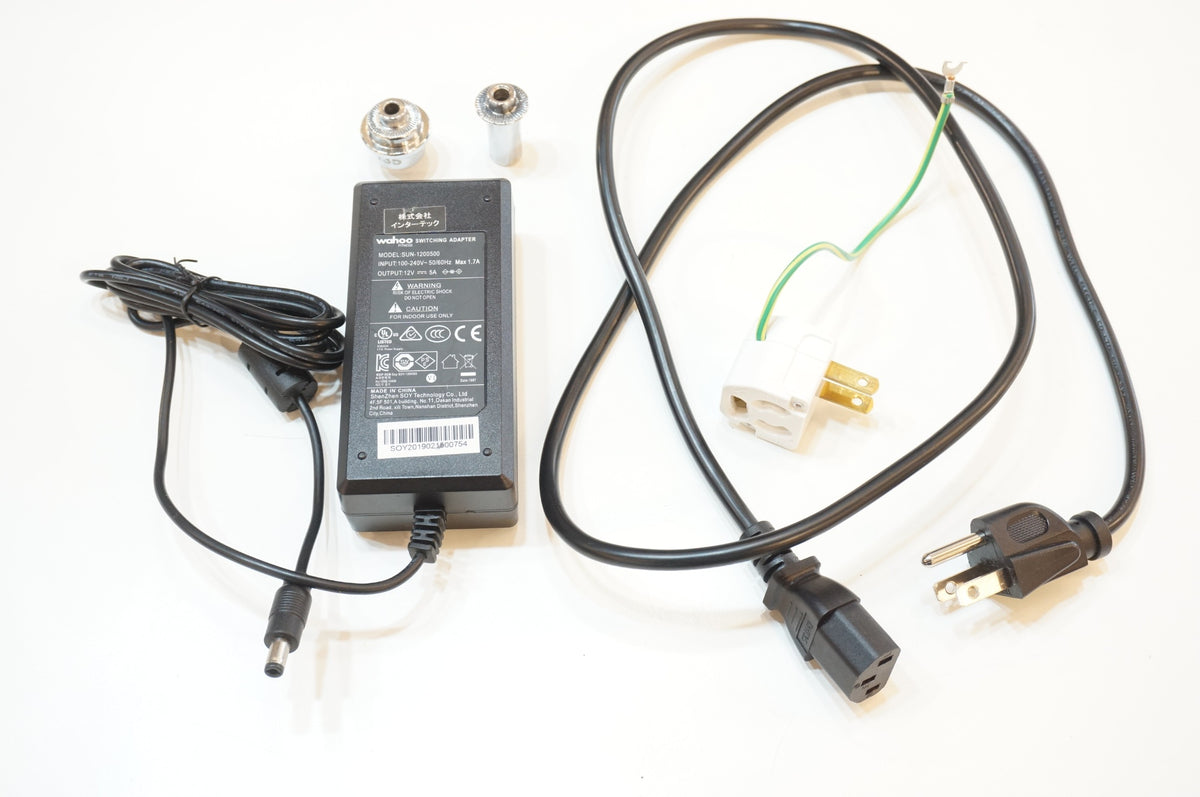 WAHOO 「ワフー」 KICKR CORE WF123 サイクルトレーナー / 浦和ベース