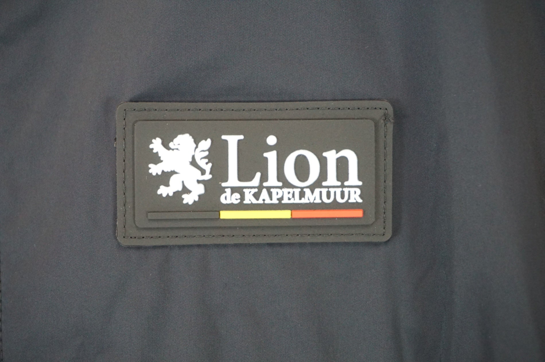 LION DE KAPELMUUR 「リオンドカペルミュール」 サイズL ジャージ / 宇都宮店