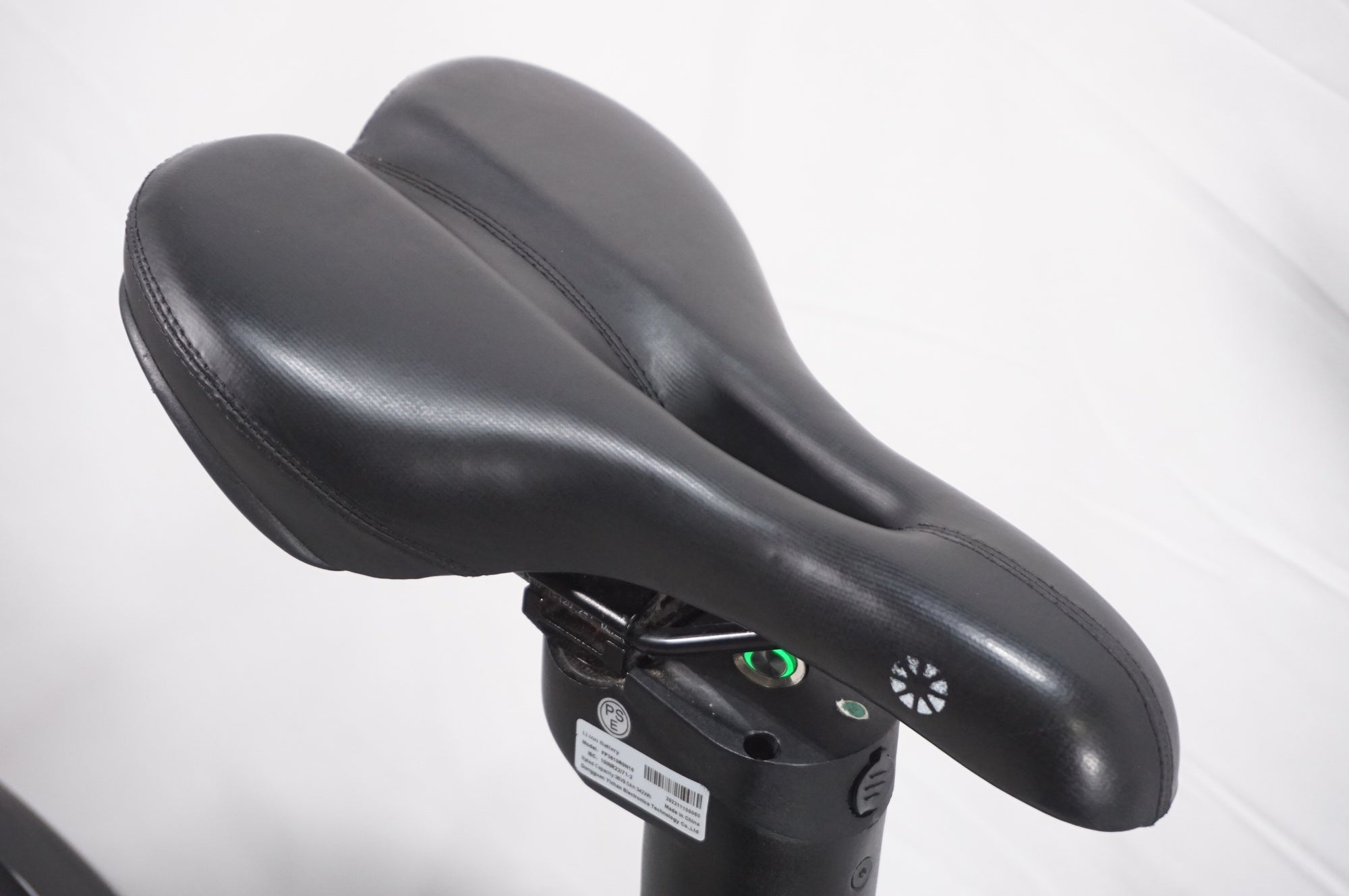 DAHON 「ダホン」 UNIO e20 2023年モデル 電動アシスト自転車 / AKIBA店