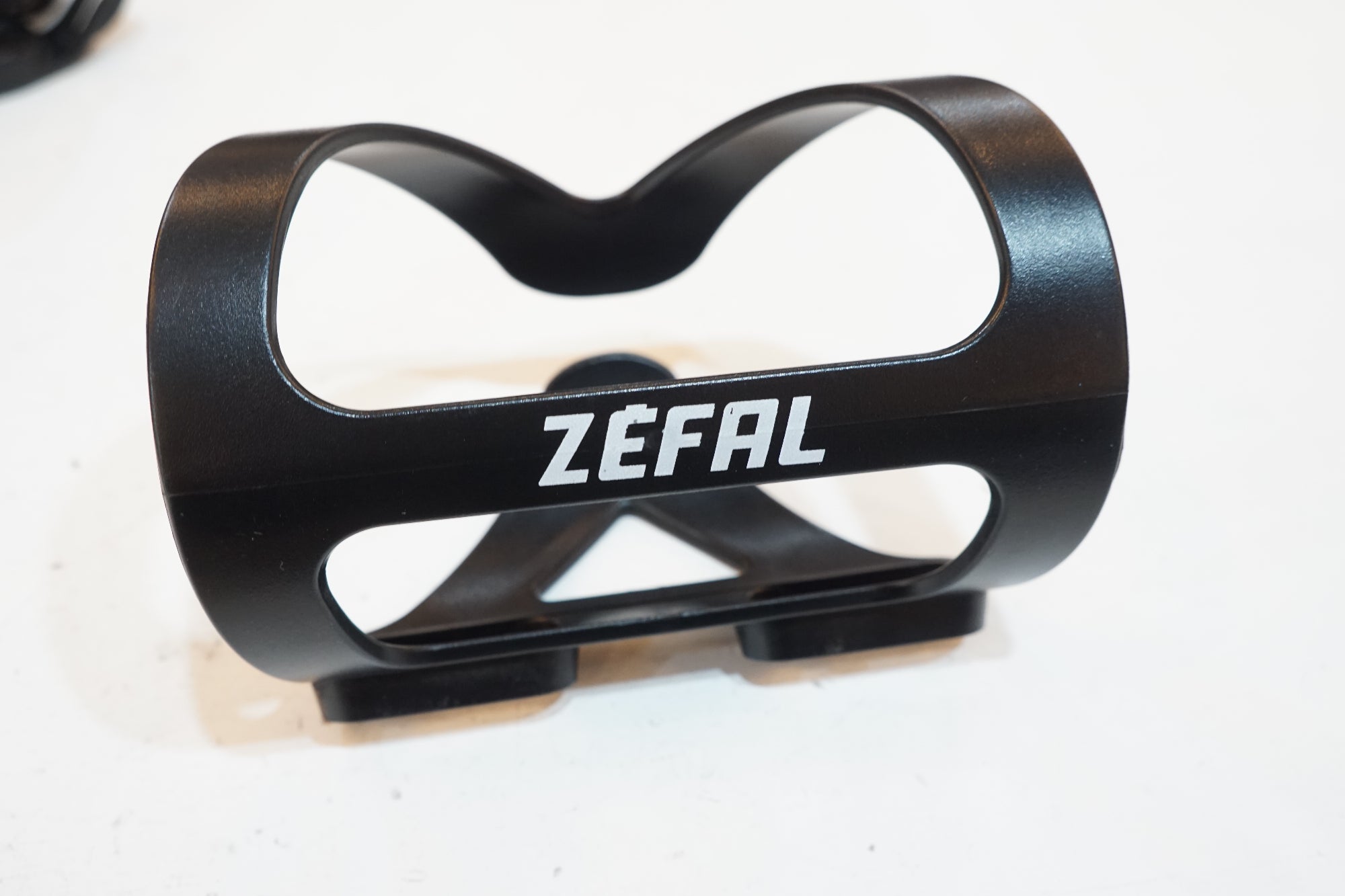 ZEFAL 「ゼファール」 ボトルケージ / バイチャリ浦和ベース