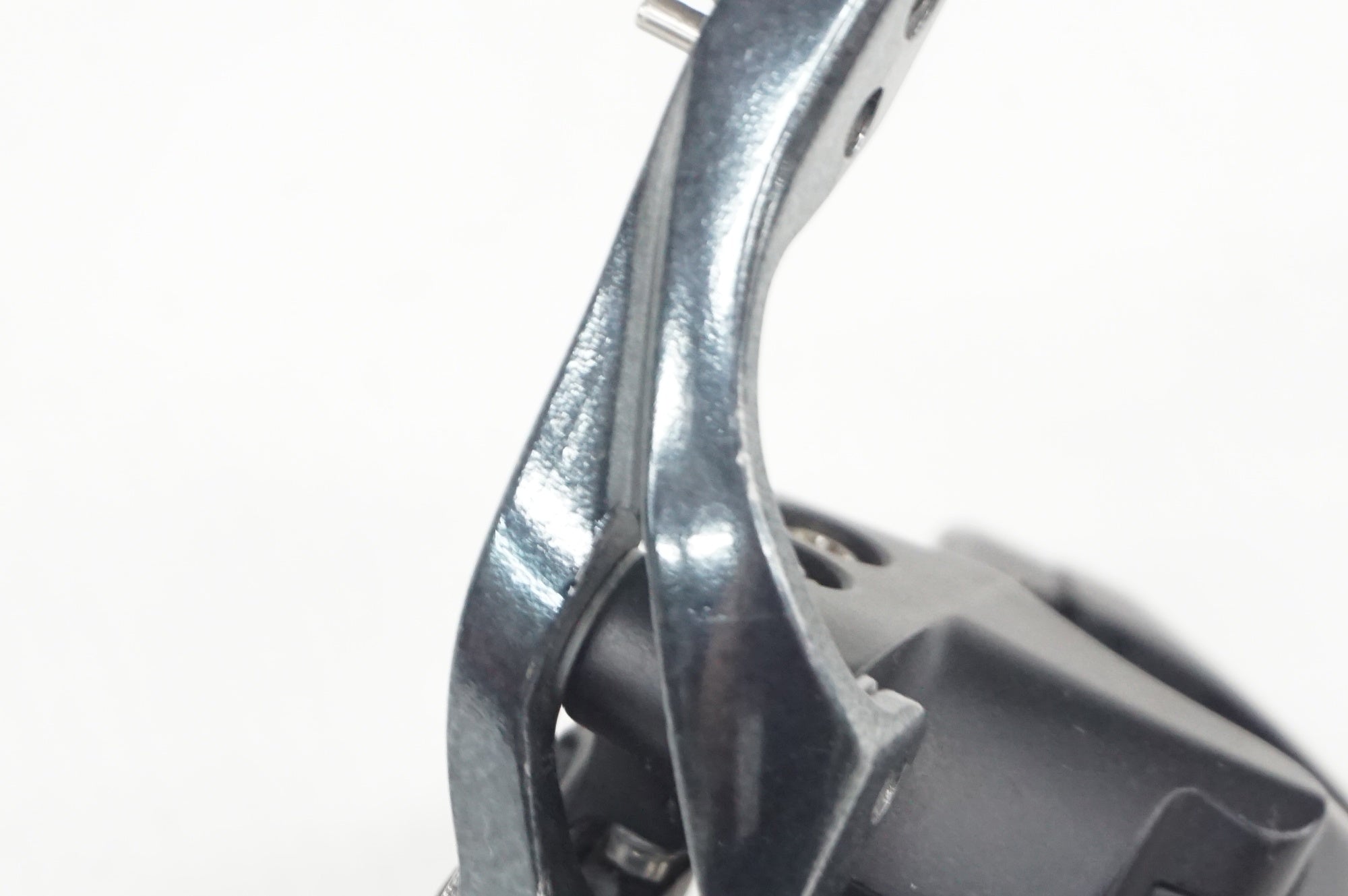 SHIMANO 「シマノ」 TIAGRA FD-4700 フロントディレイラー / 阪急塚口店