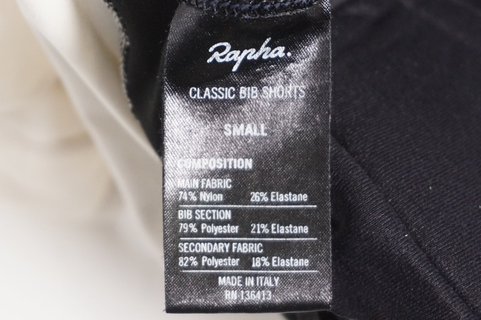 RAPHA 「ラファ」 CLASSIC BIB SHORTS Sサイズ ビブショーツ / AKIBA店