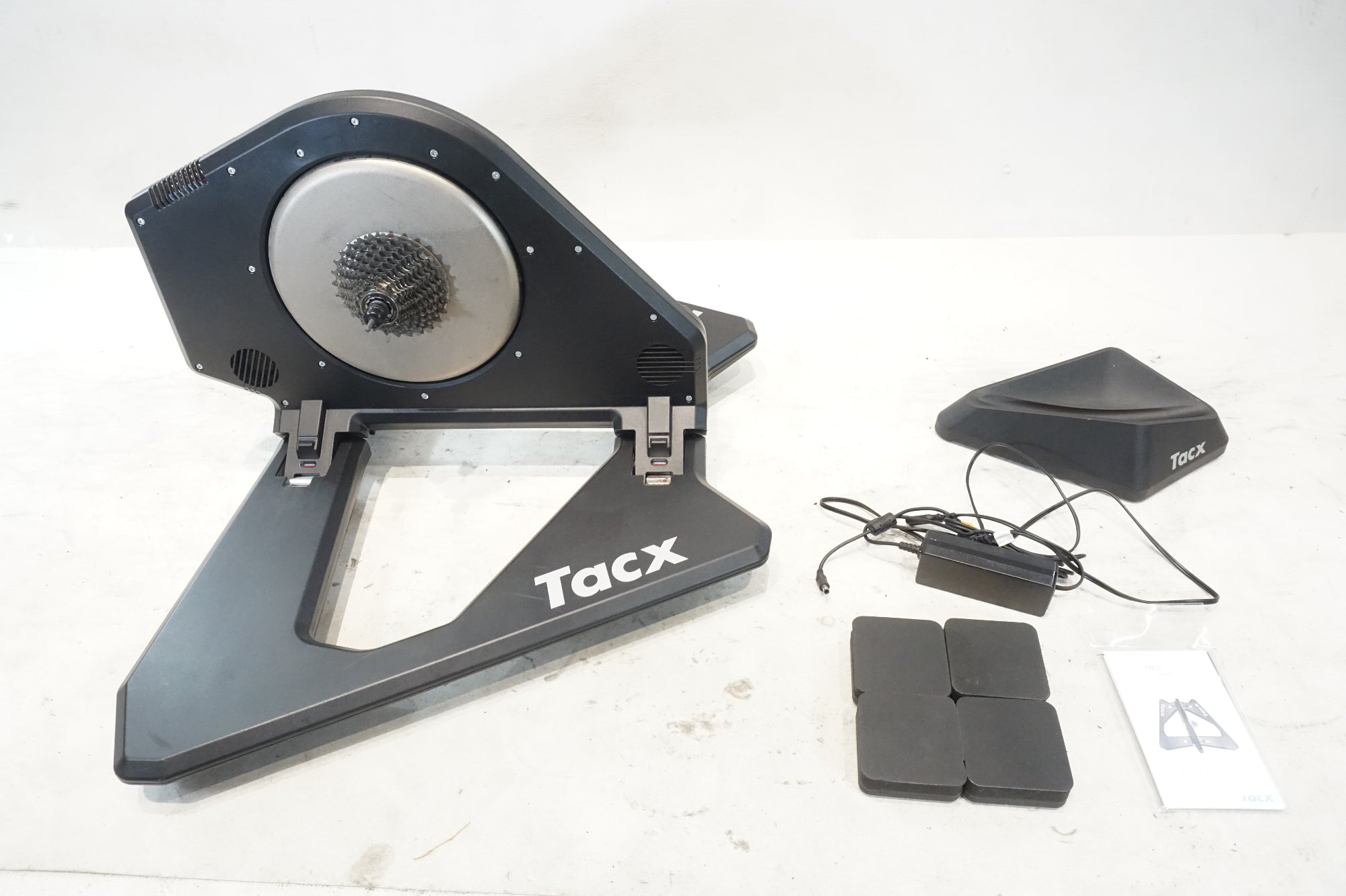 Tacx® NEO 2T Smart Trainer | Indoor Bike Trainer | Garmin