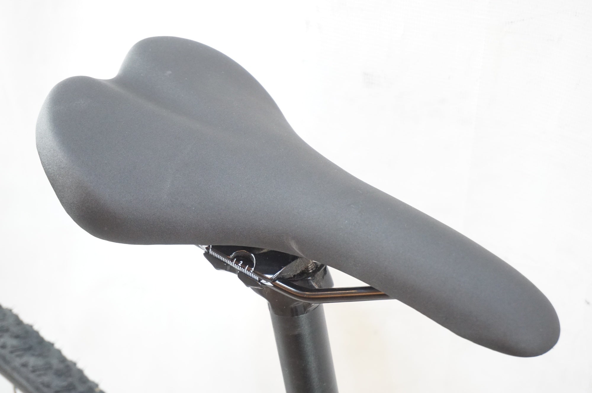 FUJI 「フジ」 FEATHER CX+ 2021年モデル グラベルロードバイク / 浦和ベース