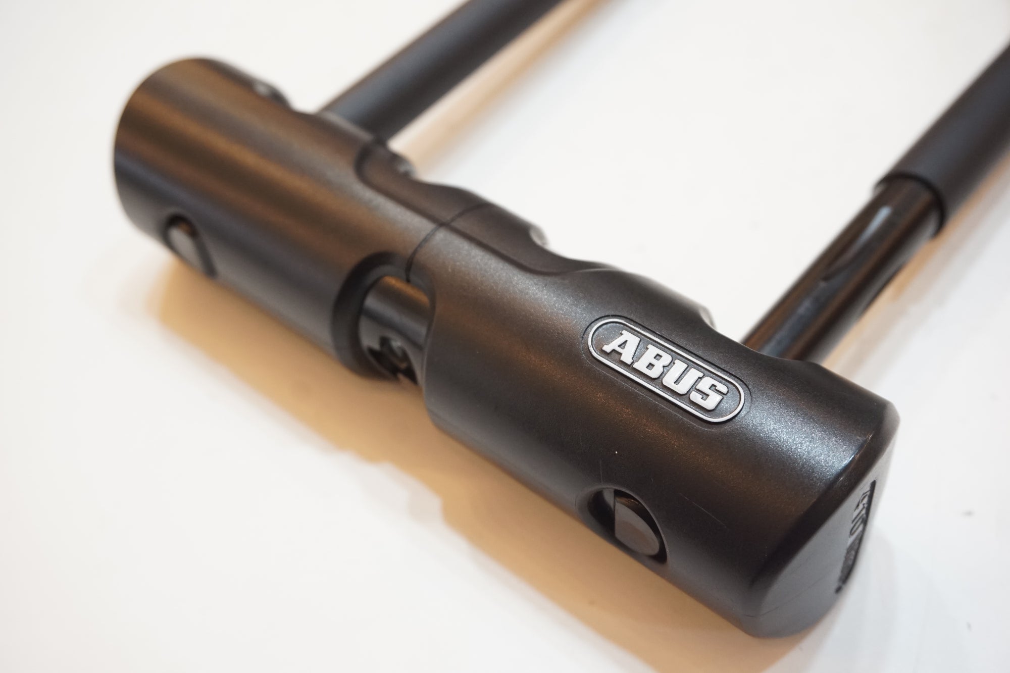 ABUS 「アバス」 U字ロック / バイチャリ浦和ベース