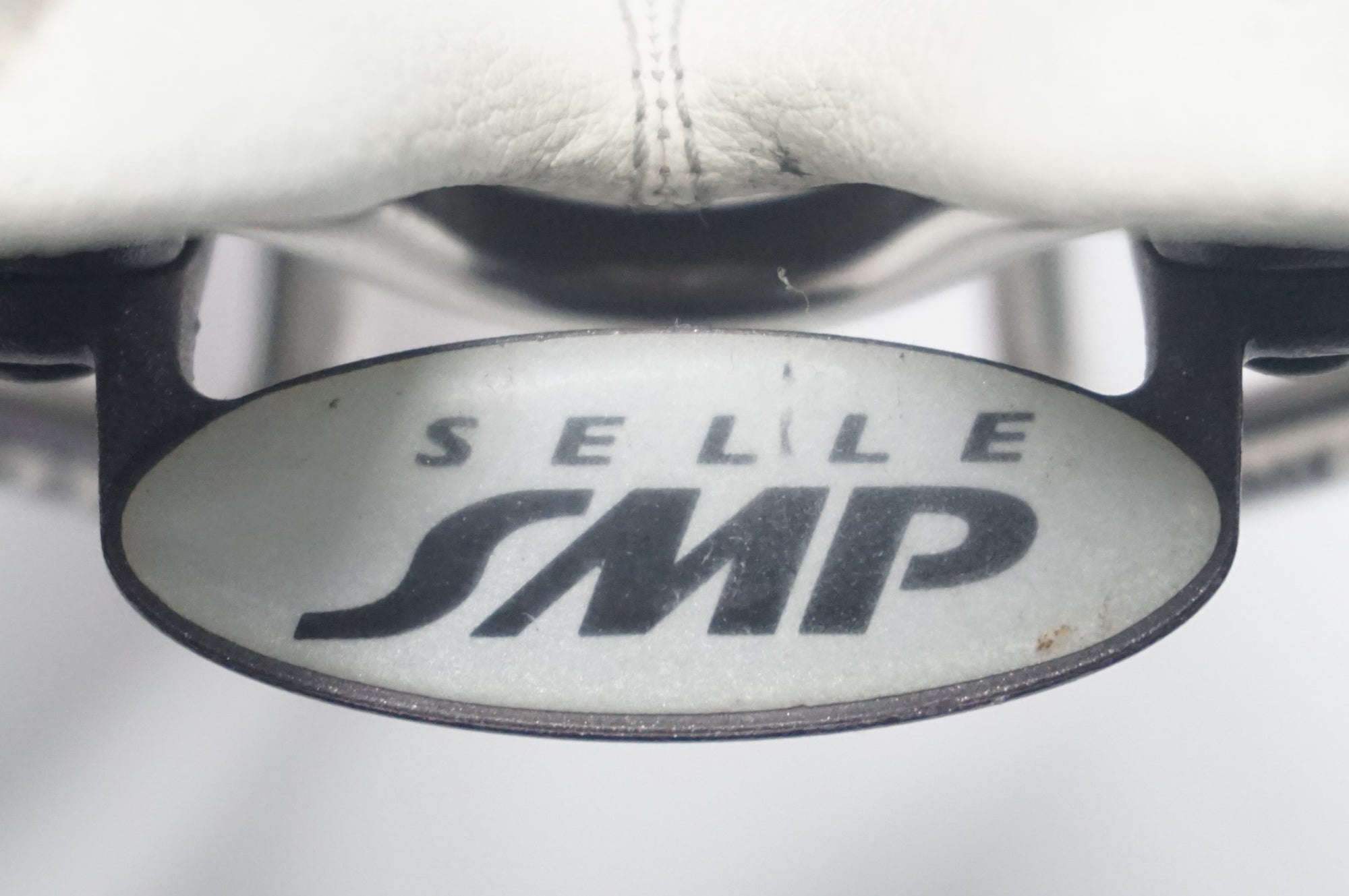 SELLE SMP 「セラエスエムピー」 FORMA サドル / 福岡店