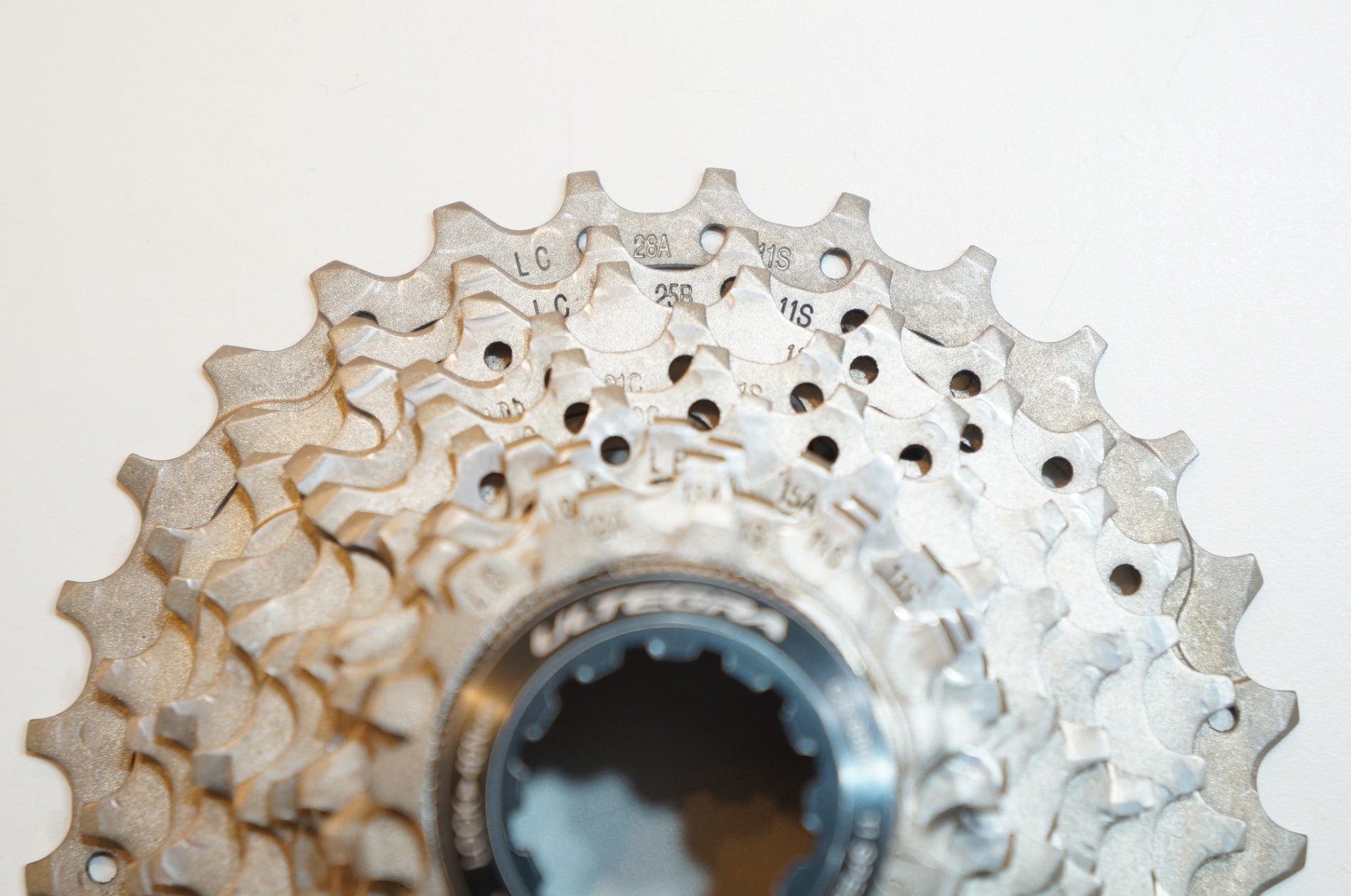 SHIMANO 「シマノ」 ULTEGRA CS-6800 11-28T スプロケット / バイチャリ浦和ベース