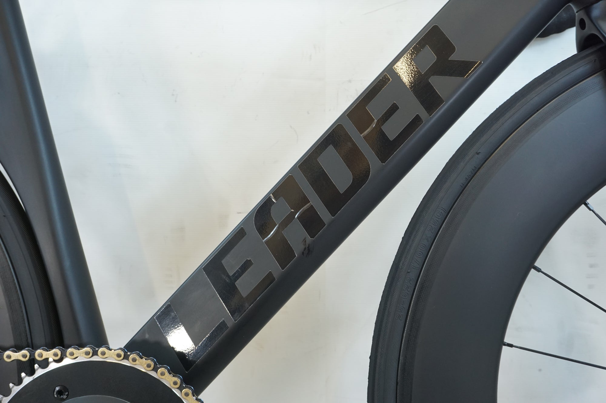 LEADER BIKES 「リーダーバイク」 735TR 2025年モデル ピストバイク / 有明ガーデン店