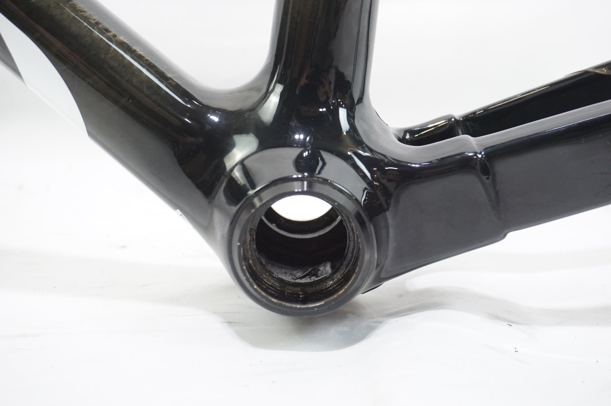 GRAPHITE DESIGN 「グラファイトデザイン」 ZANIAH 2013年モデル フレームセット / 中目黒店