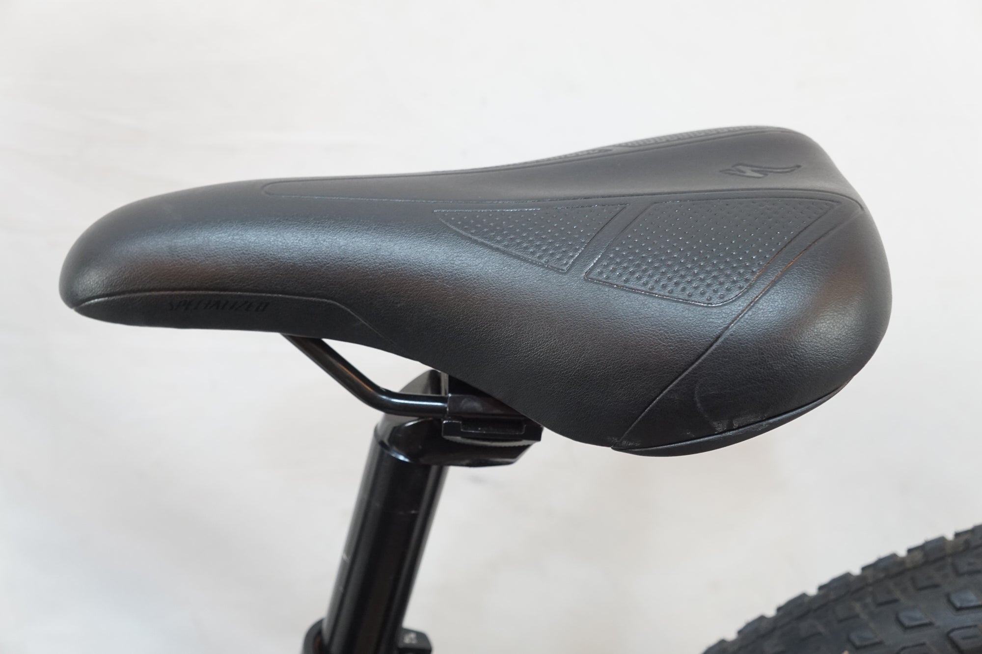 SPECIALIZED 「スペシャライズド」 HOTROCK24 2019年モデル 24インチ キッズバイク / バイチャリ浦和ベース