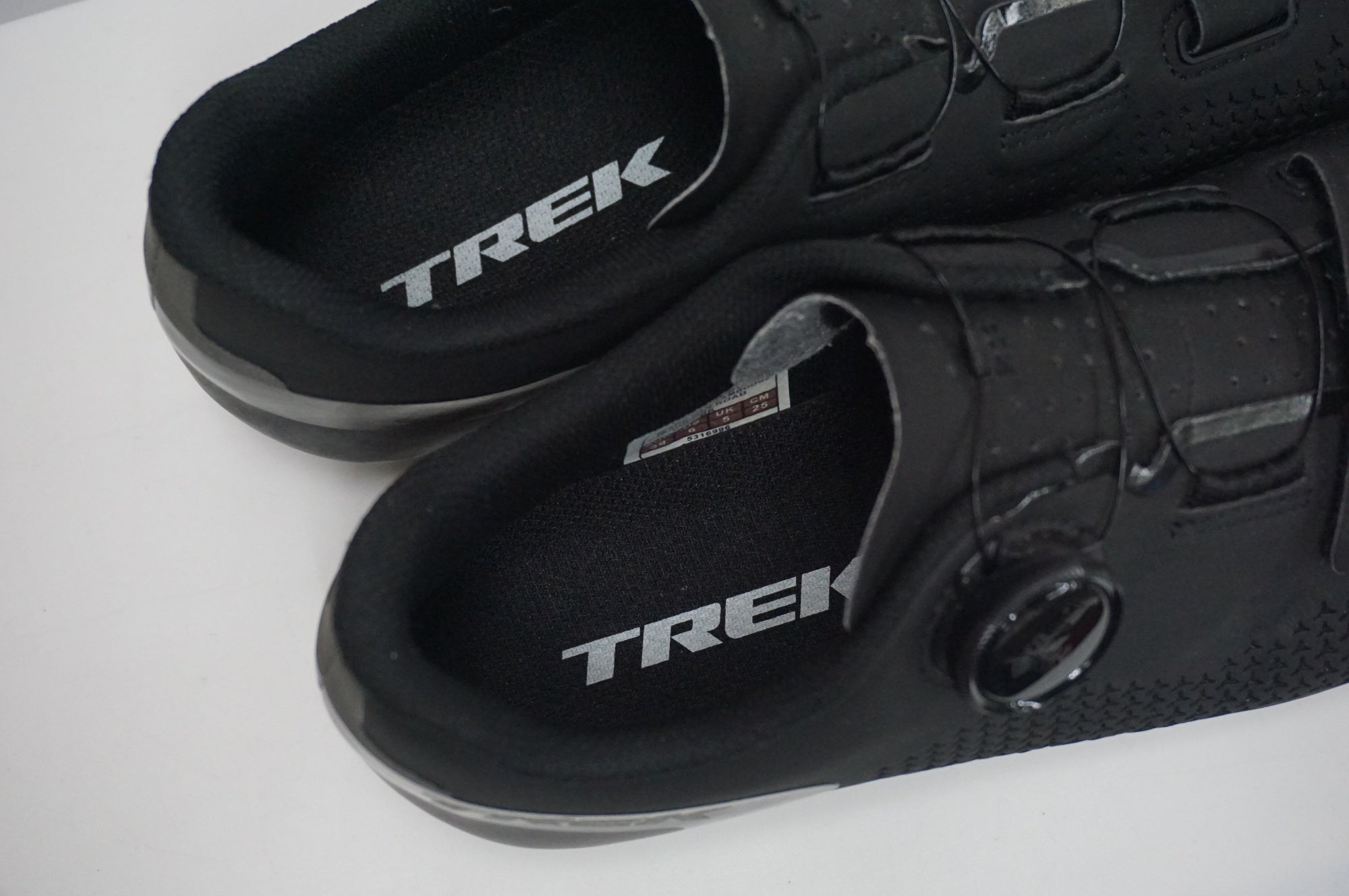 TREK 「トレック」 Circuit Road 39(25.0cm)サイズ シューズ / 福岡店