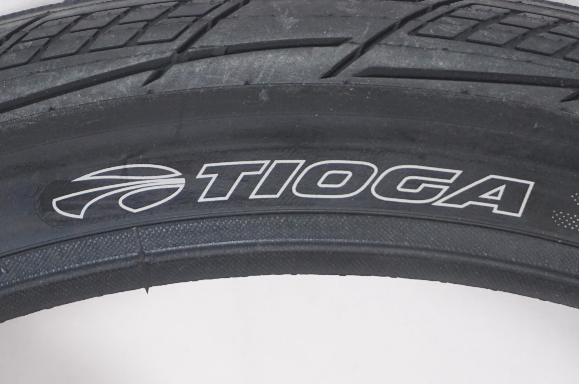 TIOGA 「タイオガ」 SPECTR 20x2.25 TIR29400 タイヤ / AKIBA店