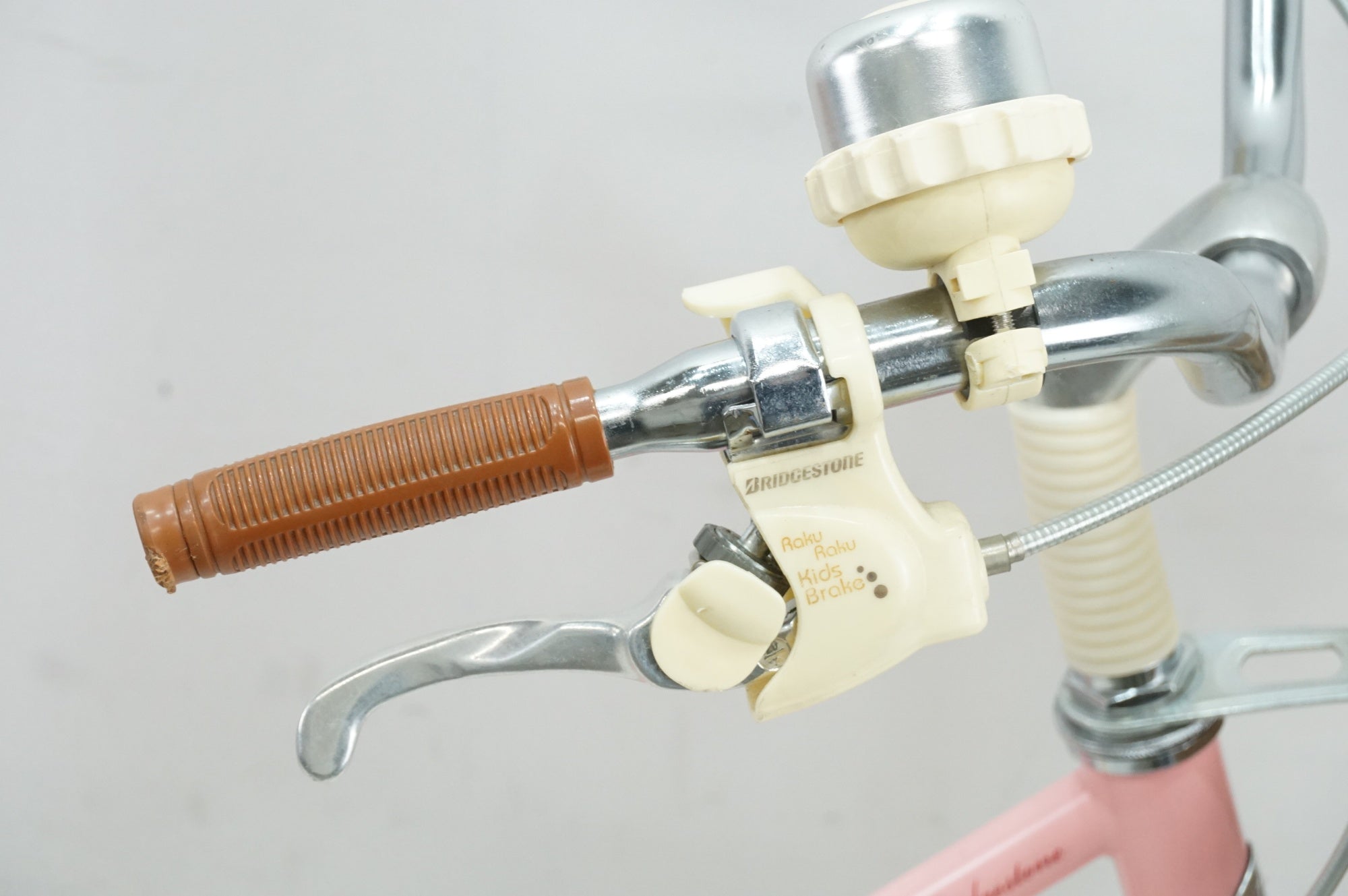 BRIDGESTONE 「ブリヂストン」 HACCHI HC182 2022年 18インチ キッズバイク / 大宮店