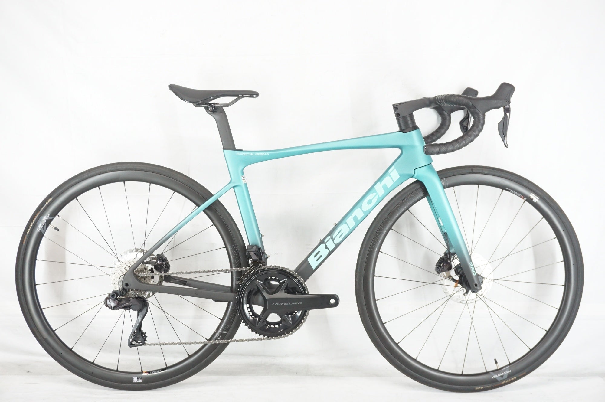 BIANCHI 「ビアンキ」 SPECIALISSIMA PRO ULTEGRA Di2 2024年モデル ロードバイク / 阪急塚口店