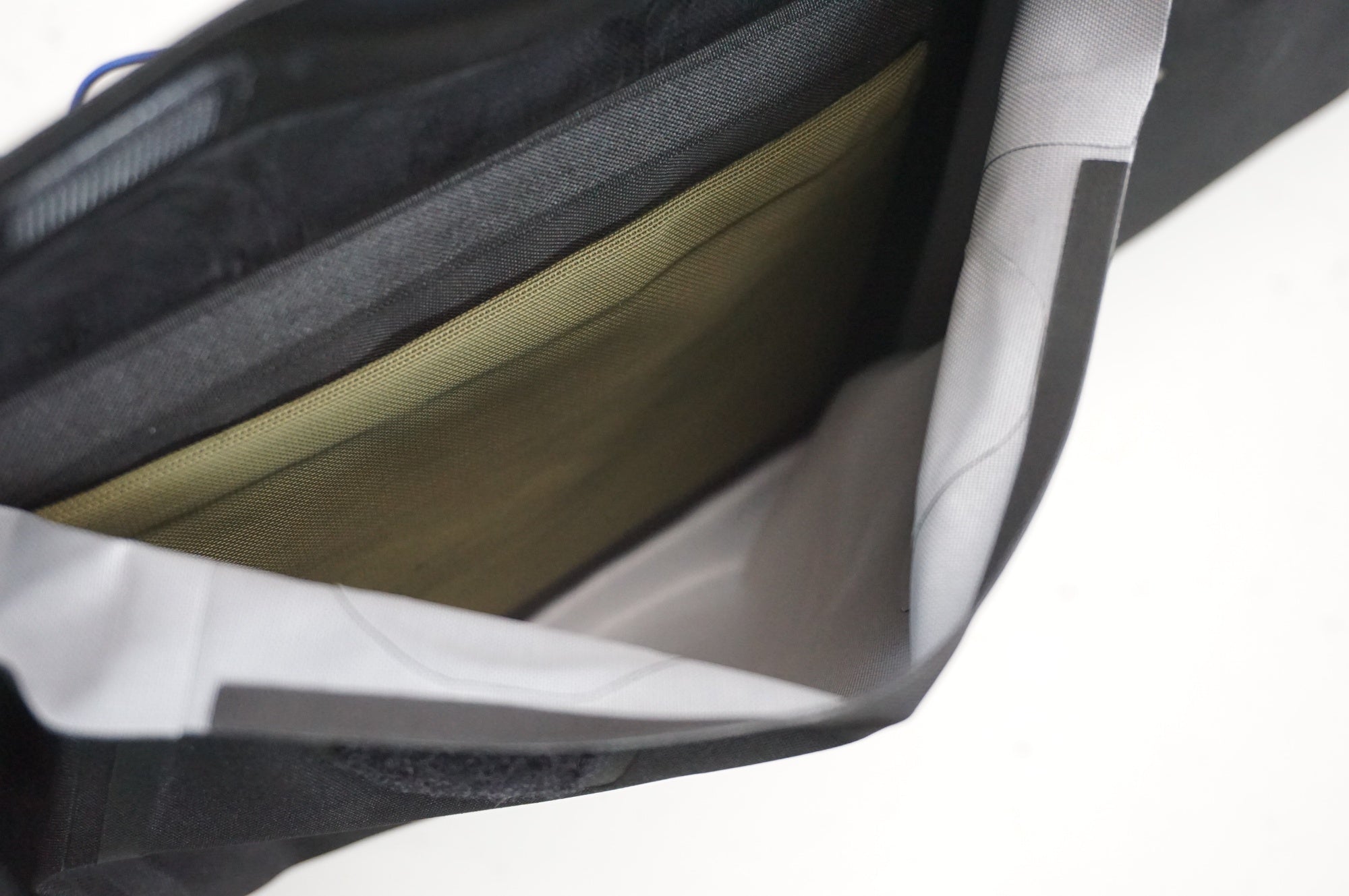 APIDURA x MAAP 「アピデュラxマープ」 HANDLEBAR PACK ハンドルバーバッグ / 宇都宮店