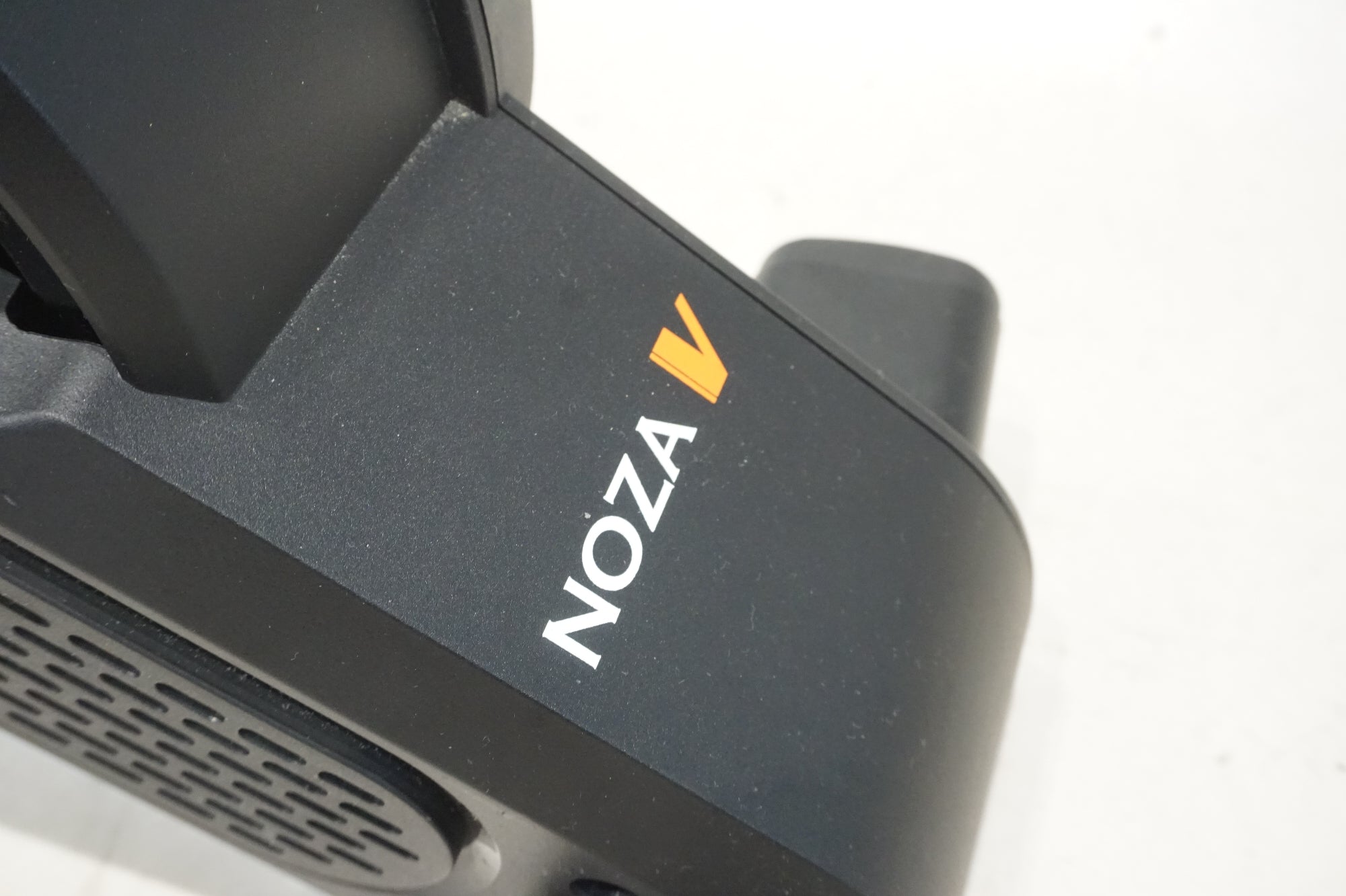 XPLOVA 「エクスプローバ」 NOZA V サイクルトレーナー / 横浜戸塚店
