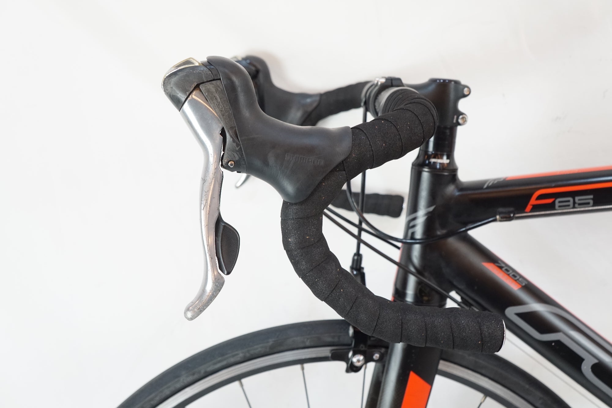 FELT 「フェルト」 F85 2013年モデル ロードバイク / バイチャリ浦和ベース