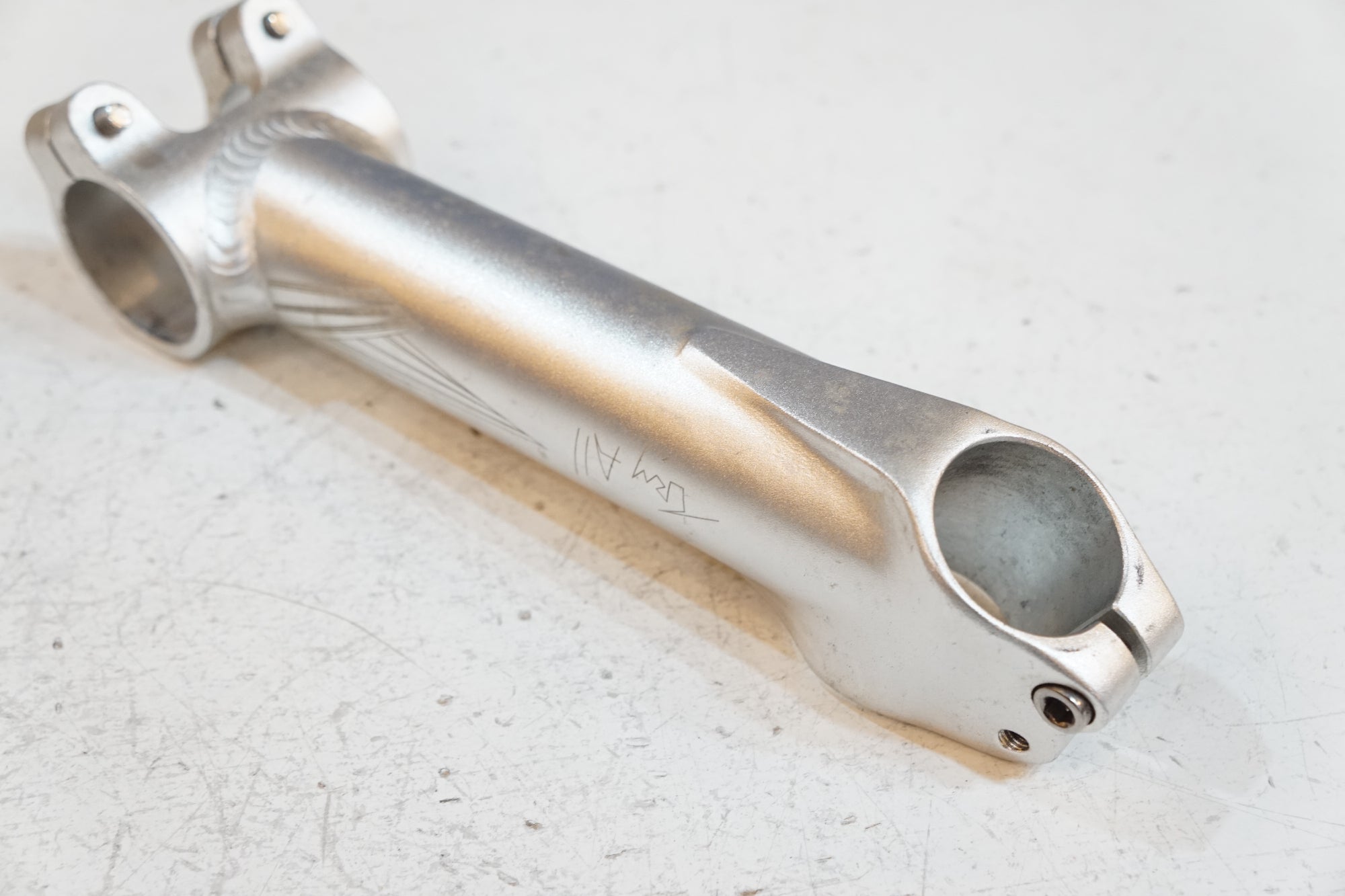 TRY ALL 「トライ オール」 150mm φ31.8 30° ステム / バイチャリ浦和ベース