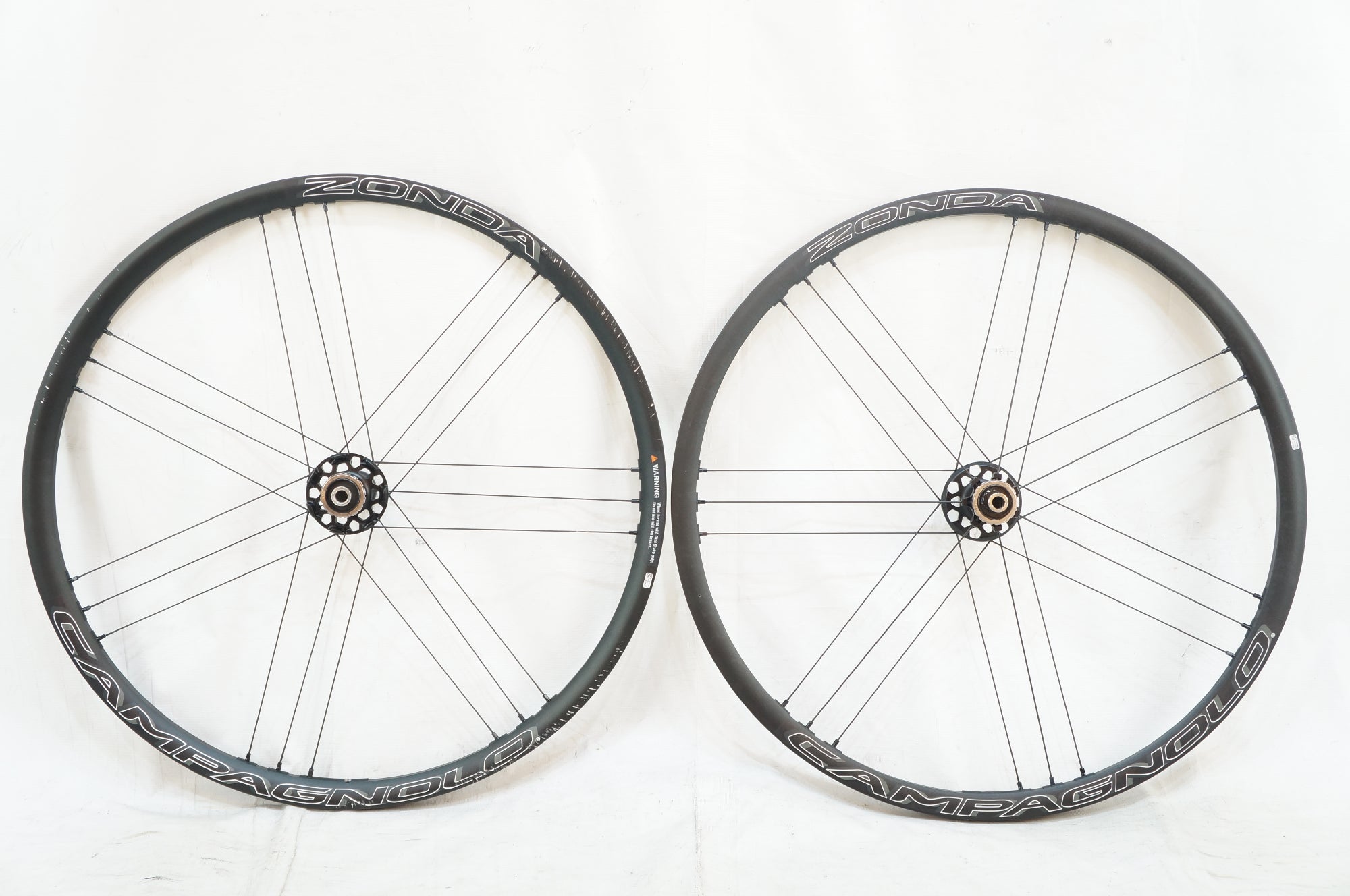 カンパニョーロ ゾンダ 前後ホイール 700C SHIMANO 11Sフリー カンパニョーロ ゾンダ 700×15C タイヤ付 シマノ11S - メルカリ