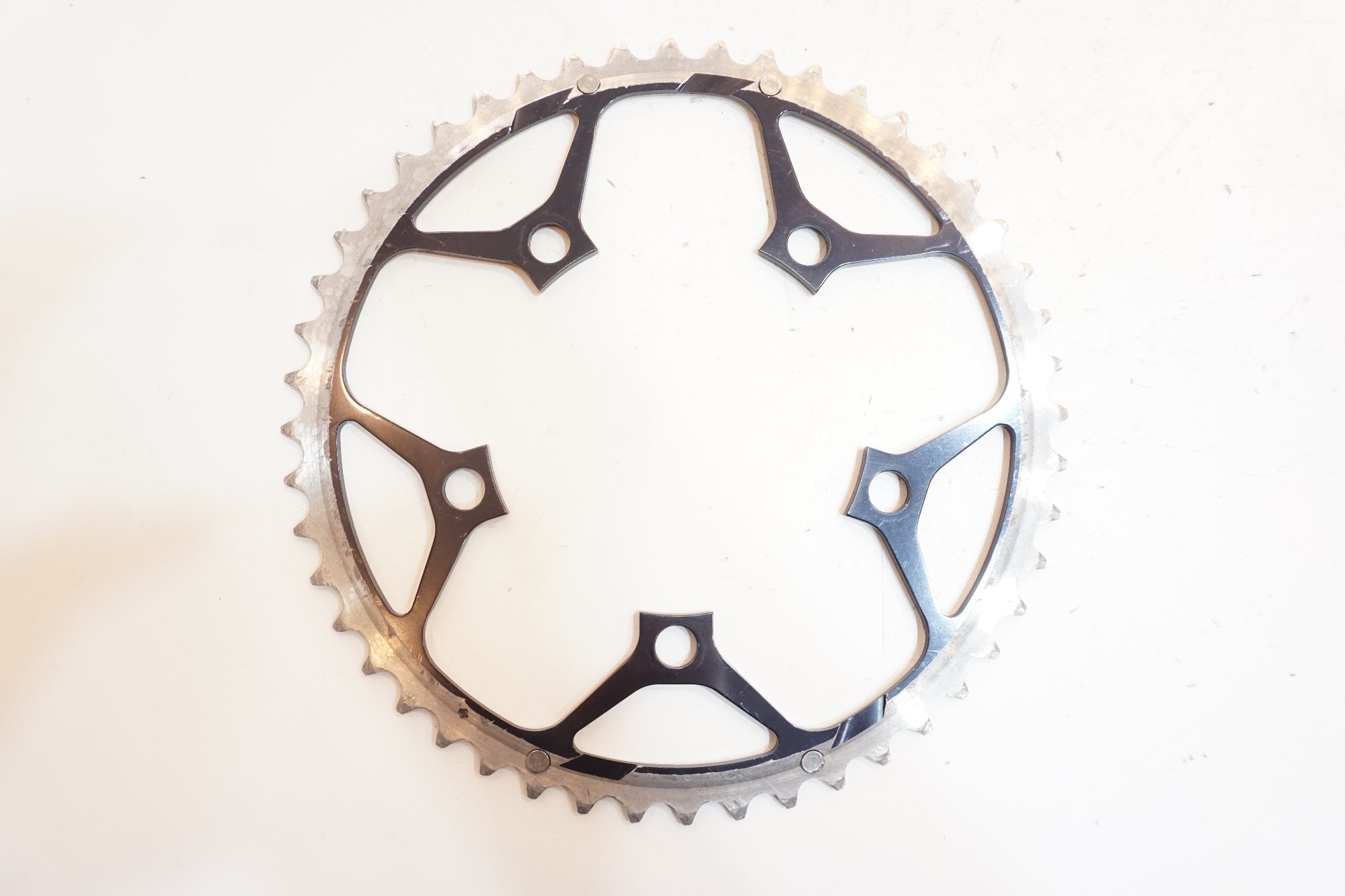 SPECIALITES 「スペシャリテ」 TA 48T チェーンリング / バイチャリ浦和ベース