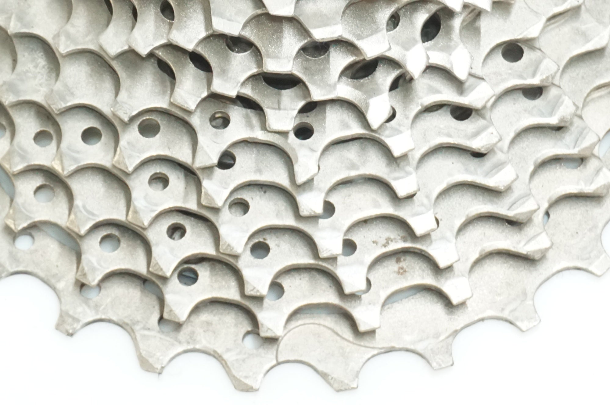 SHIMANO 「シマノ」 105 CS-R7000 11-28T 245g スプロケット / 大宮店