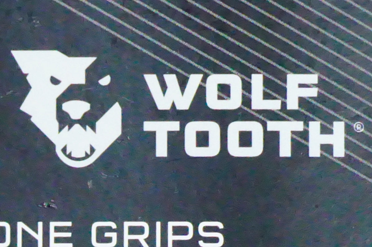WOLF TOOTH 「ウルフトゥース」 FAT PAW EXTRA LONG グリップ / 名古屋大須店