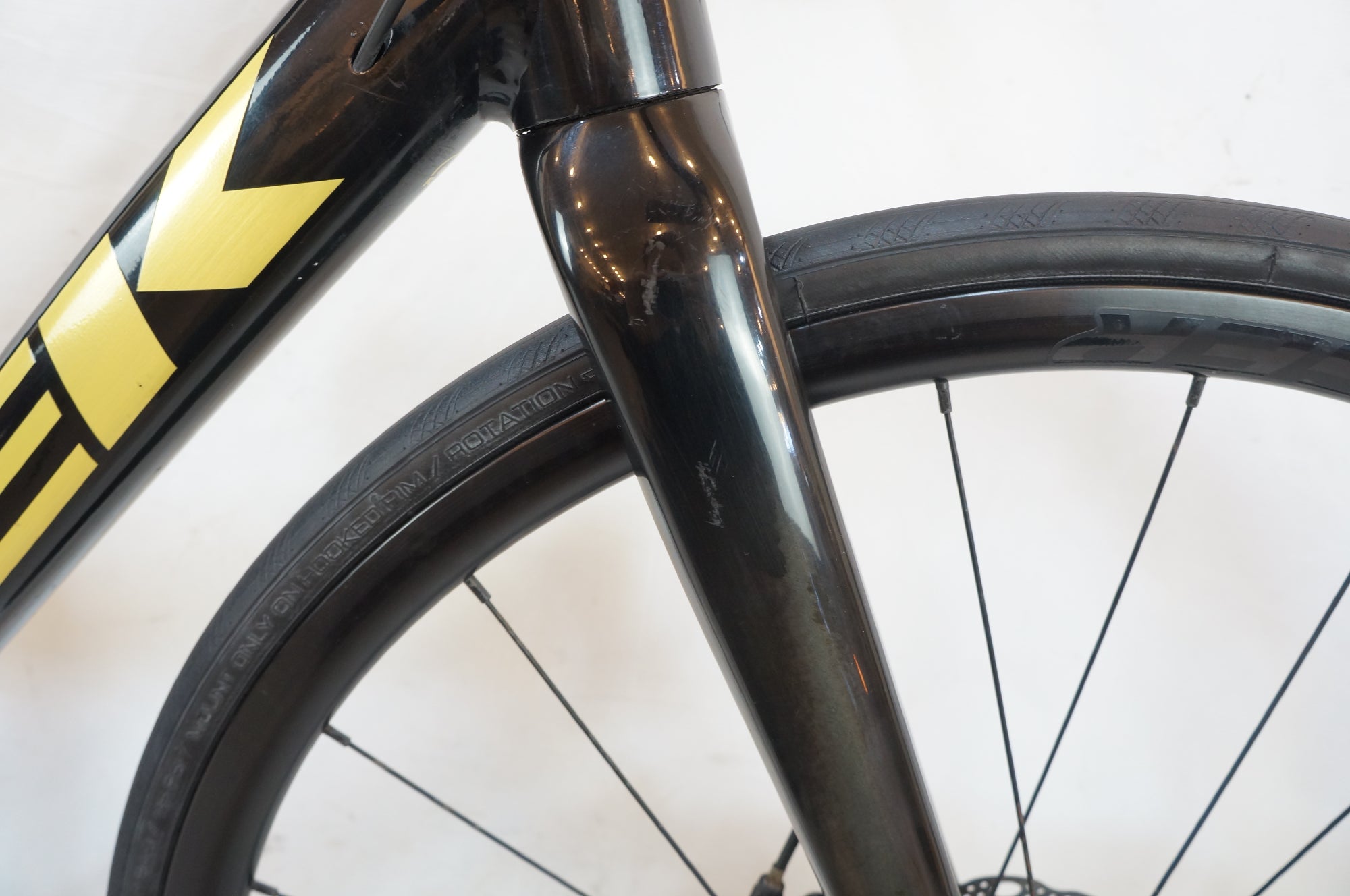 TREK 「トレック」 DOMANE AL2 DISC 2021年モデル ロードバイク / バイチャリ浦和ベース