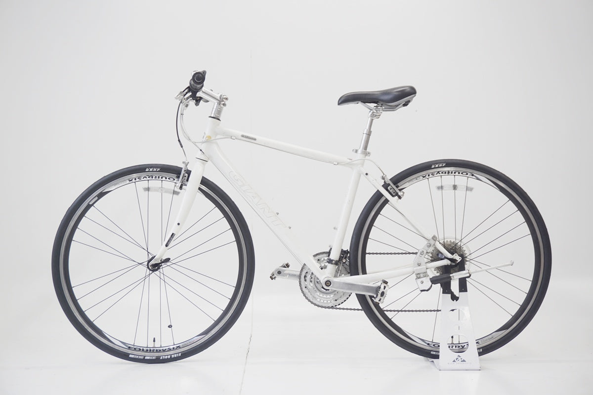 GIANT「ジャイアント」 ESCAPE R3 2008年頃 クロスバイク / 京都八幡店