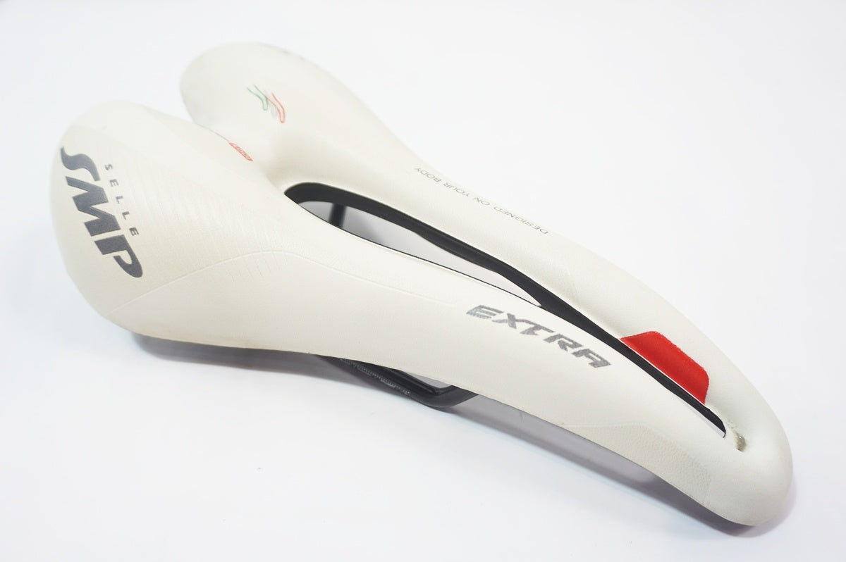 SELLE SMP 「セラエスエムピー」 EXTRA サドル / バイチャリ世田谷店