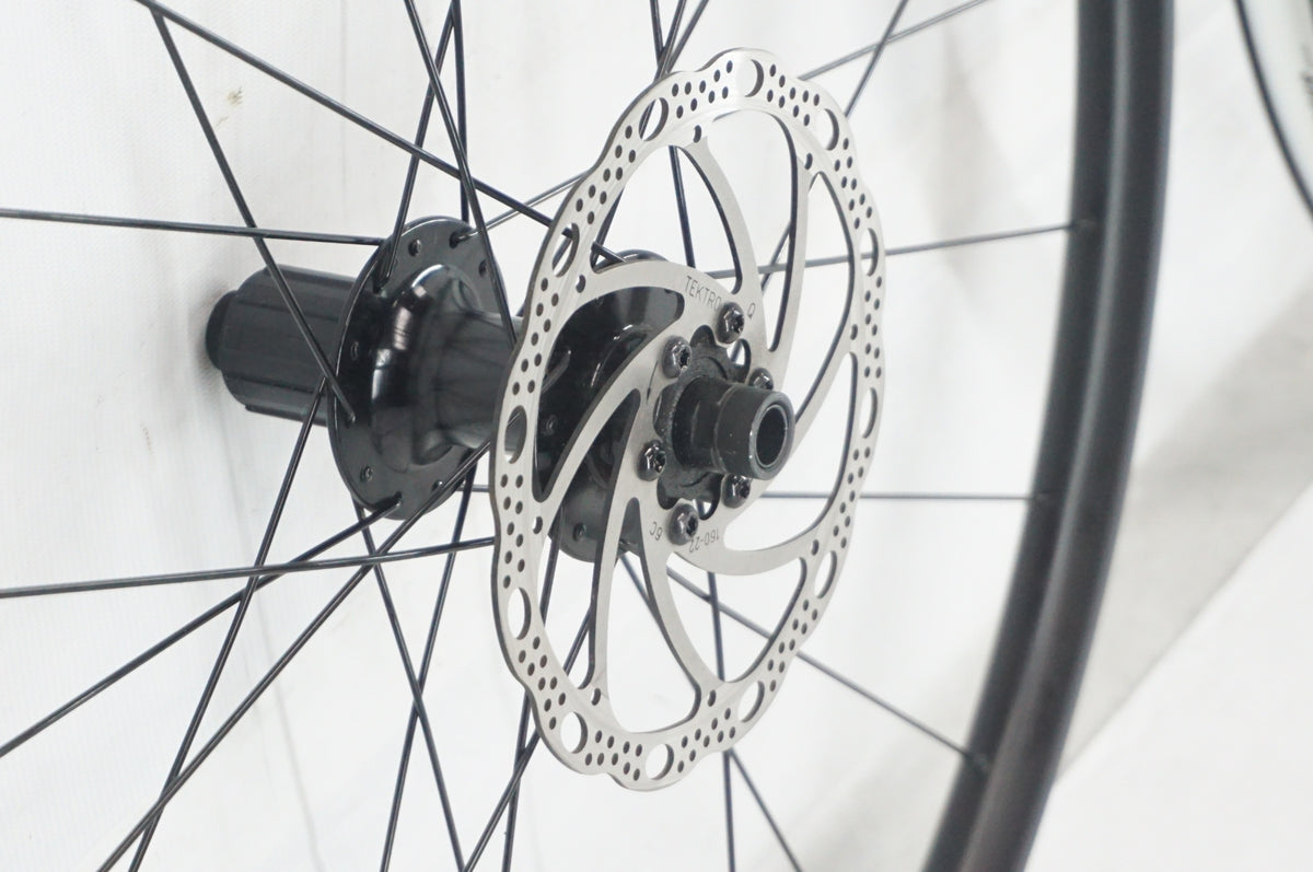 BONTRAGER 「ボントレガー」 PARADIGM TLR23 DISC シマノ11S ホイールセット / 阪急塚口店